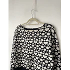 Sweater corazones y soles. Talla: S holgado 2