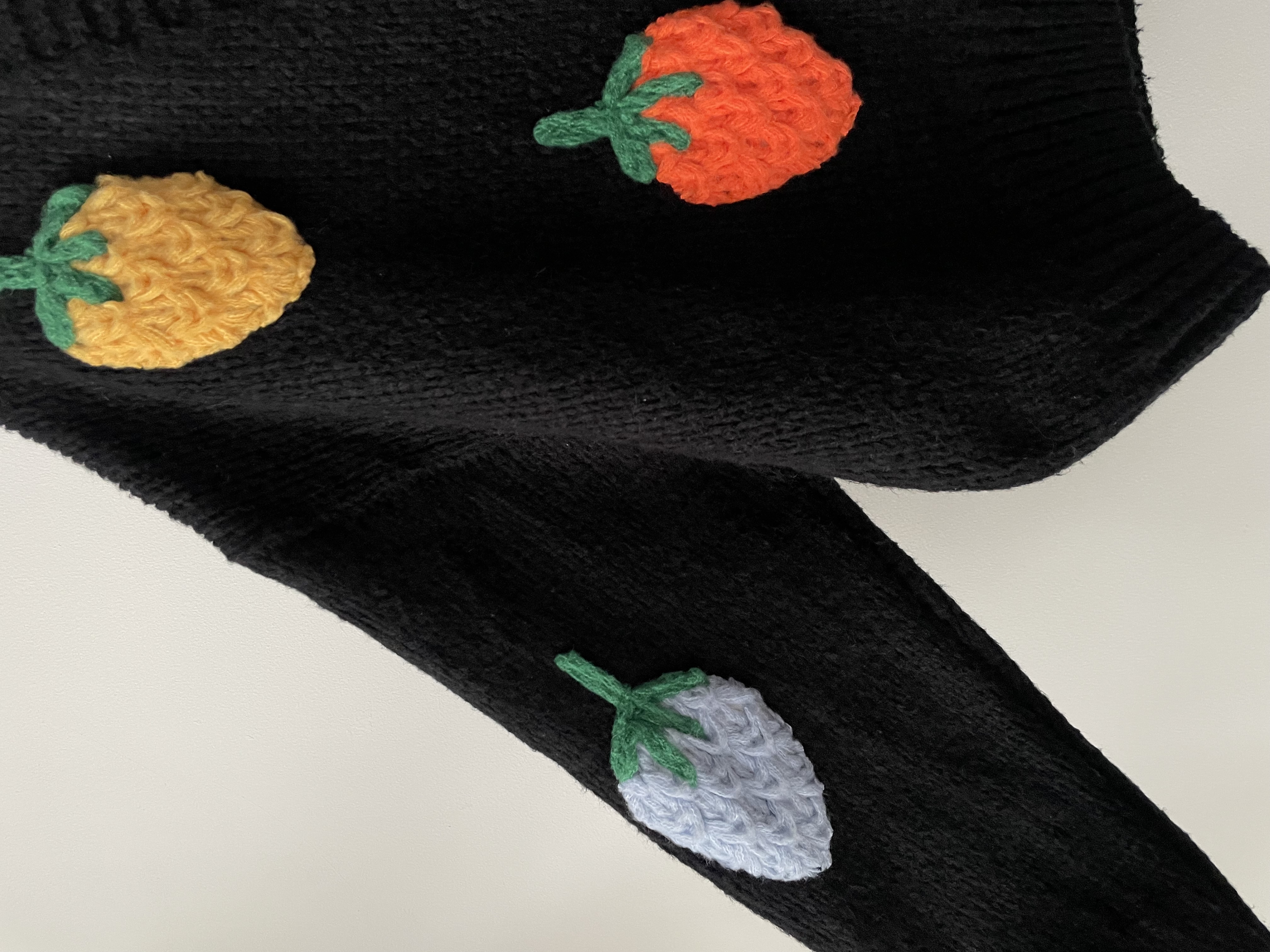 Cardigan frutillas. Talla. S/M 3