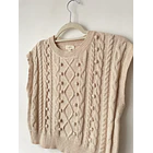 Vest pompones. Talla: L 2