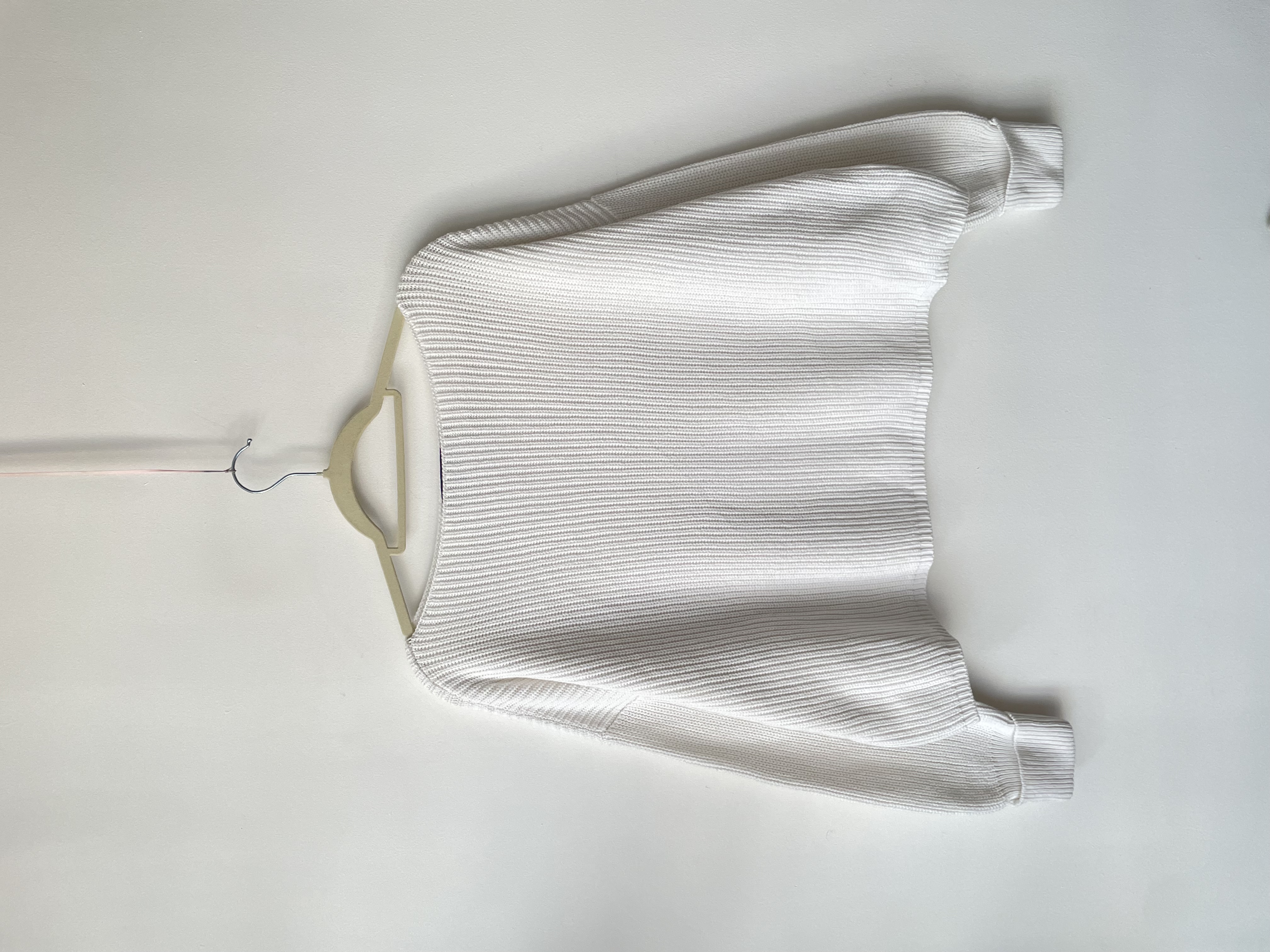 Sweater blanco. Talla: S oversized 1