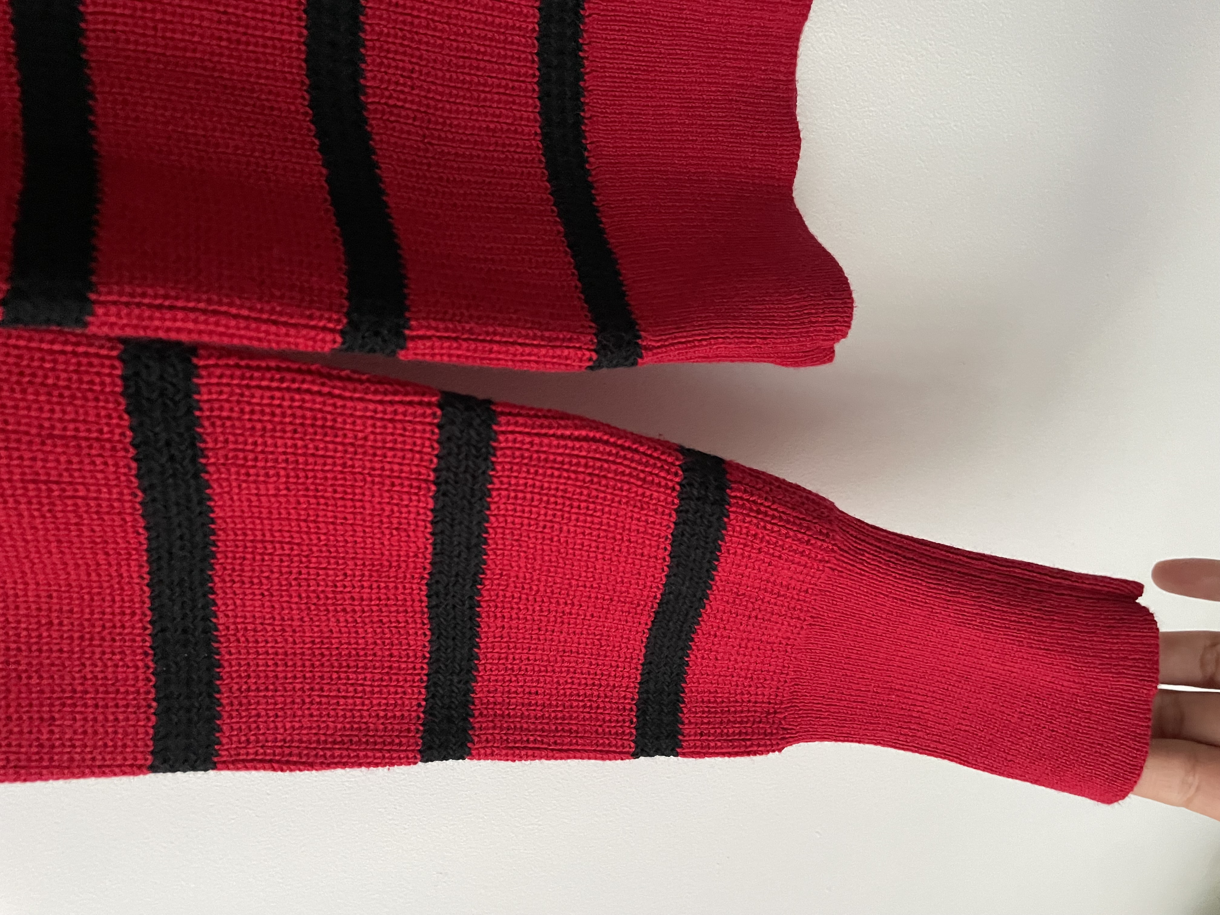 Sweater rayas. Talla: M 3