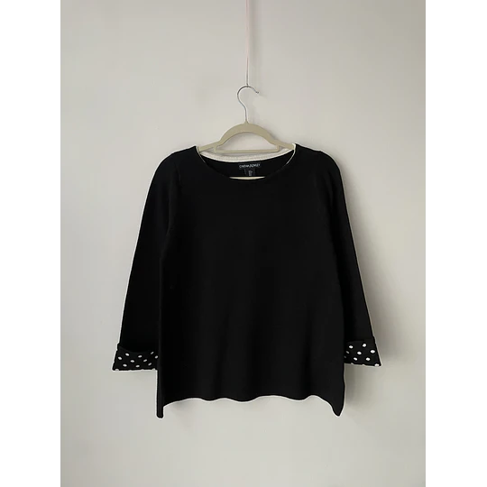 Sweater lunares. Talla: S holgado