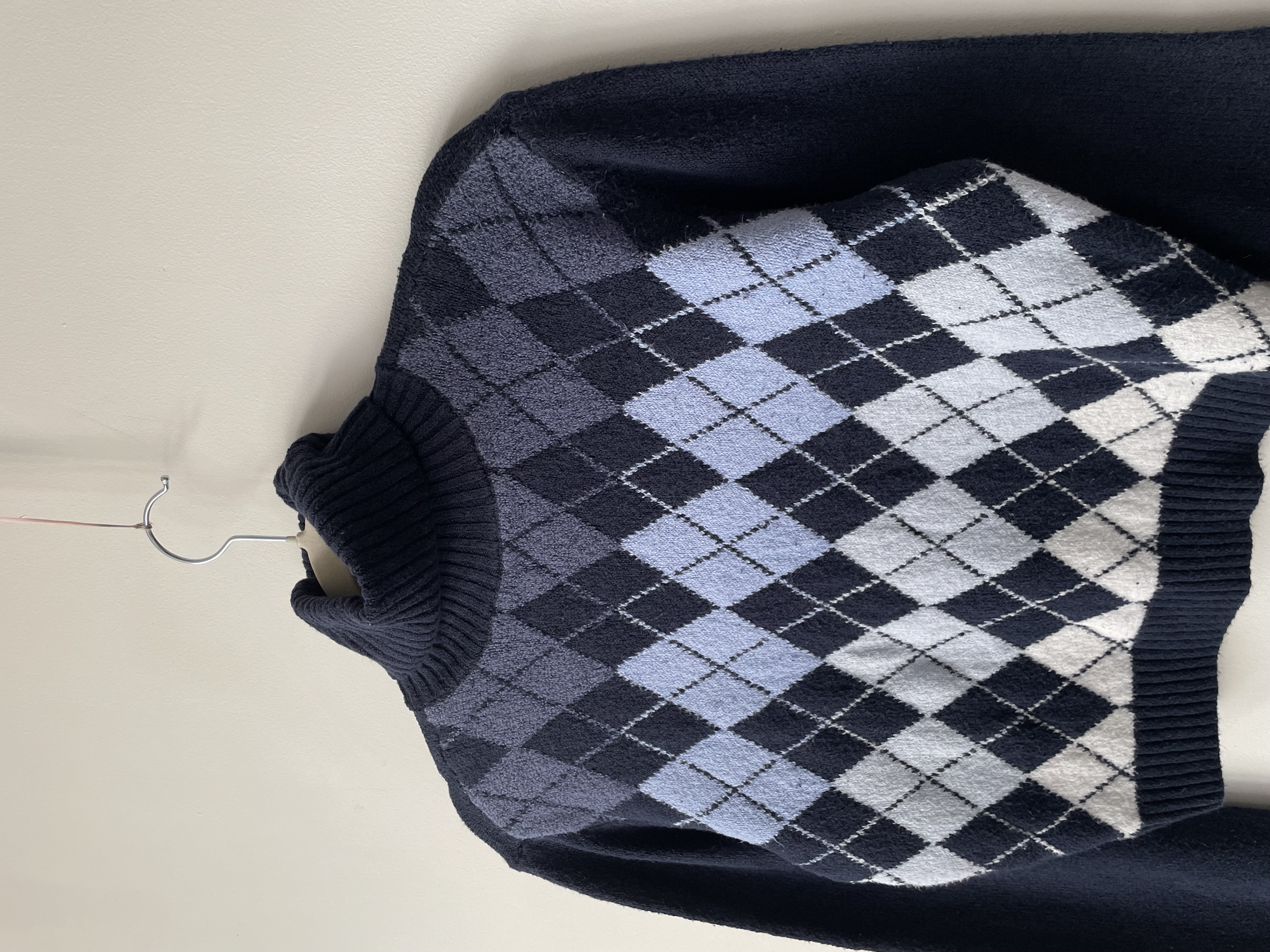 Sweater rombos. Talla: XS 2