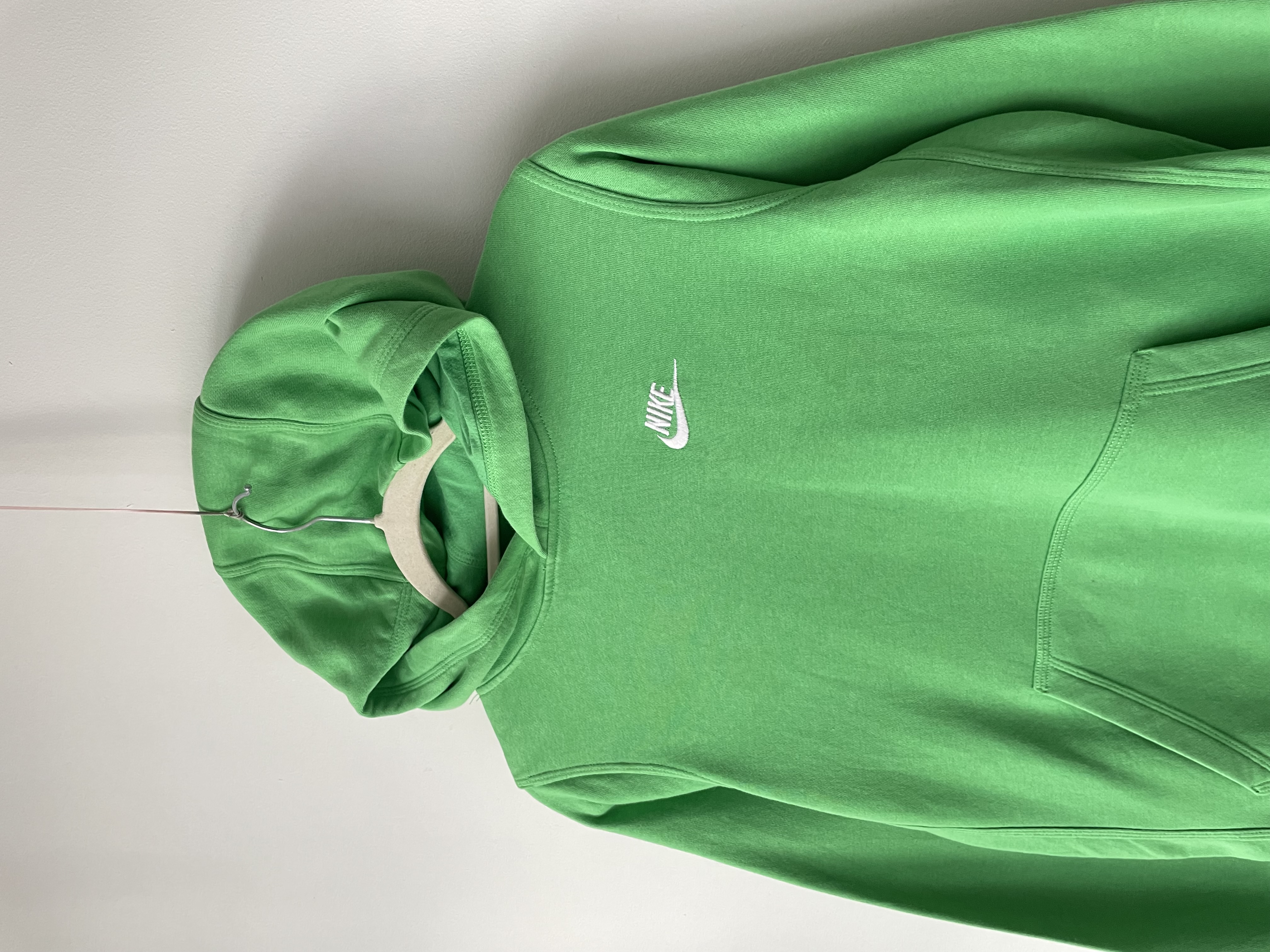 Polerones Nike. Talla: L niña (M mujer) 2