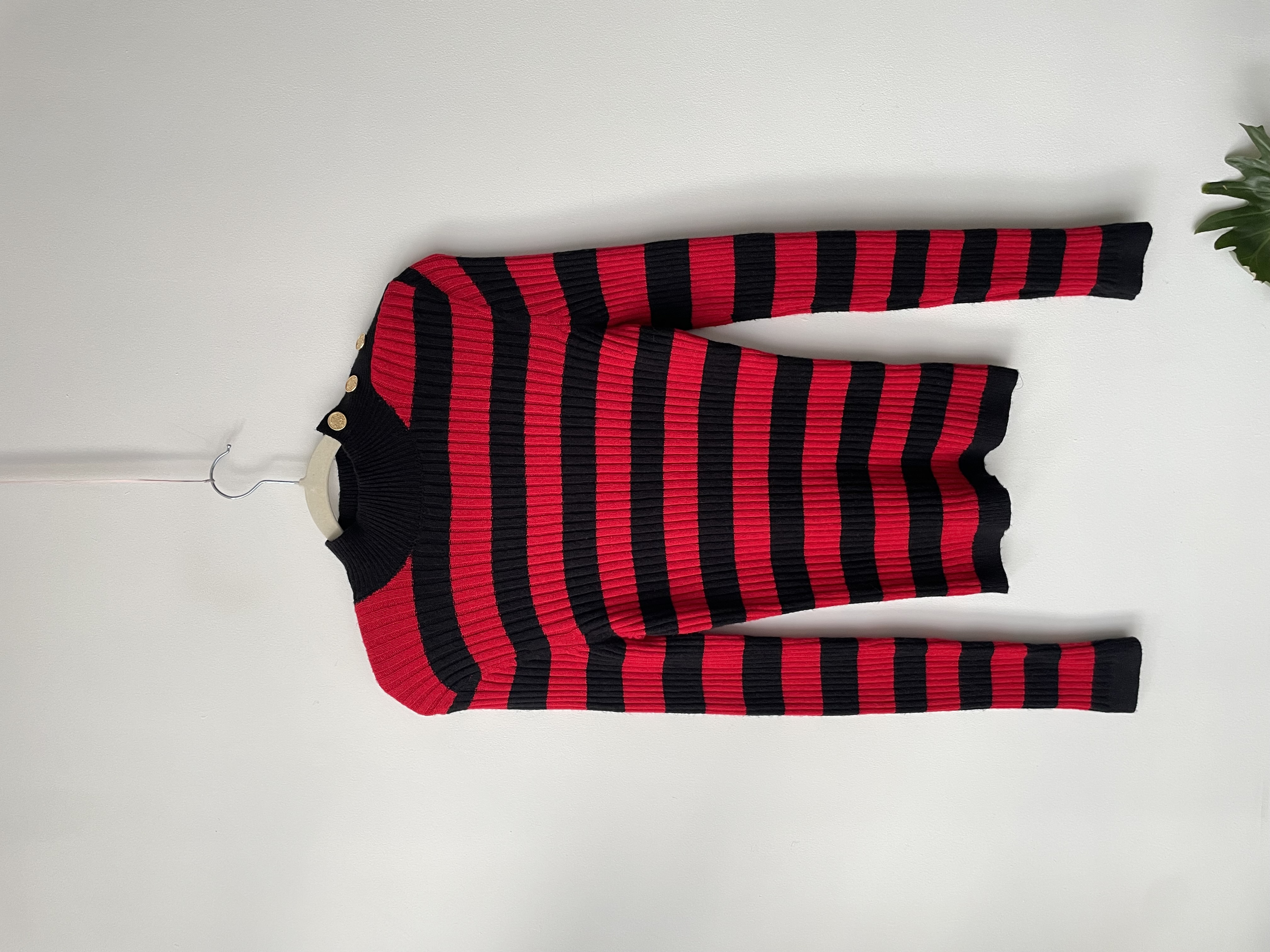 Sweater rayas. Talla: S 1