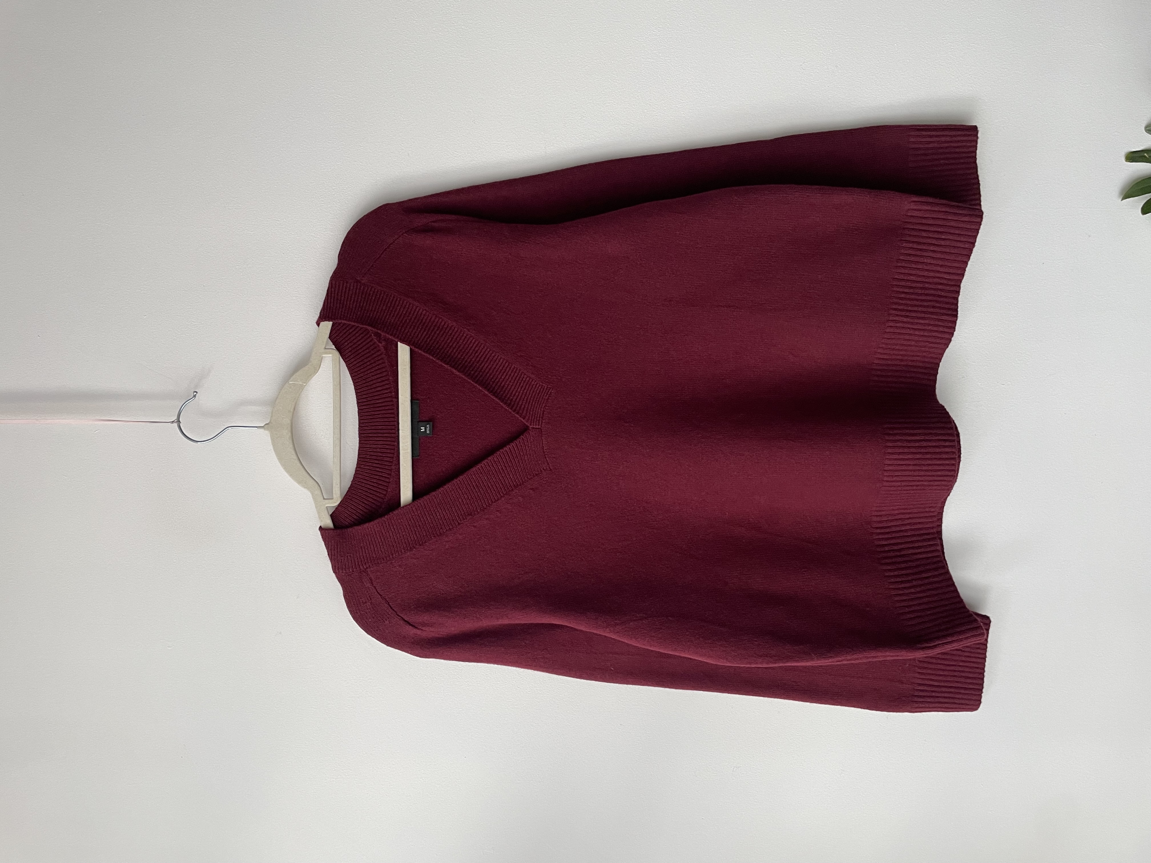 Sweater burdeo. Talla: S oversized (M) 1