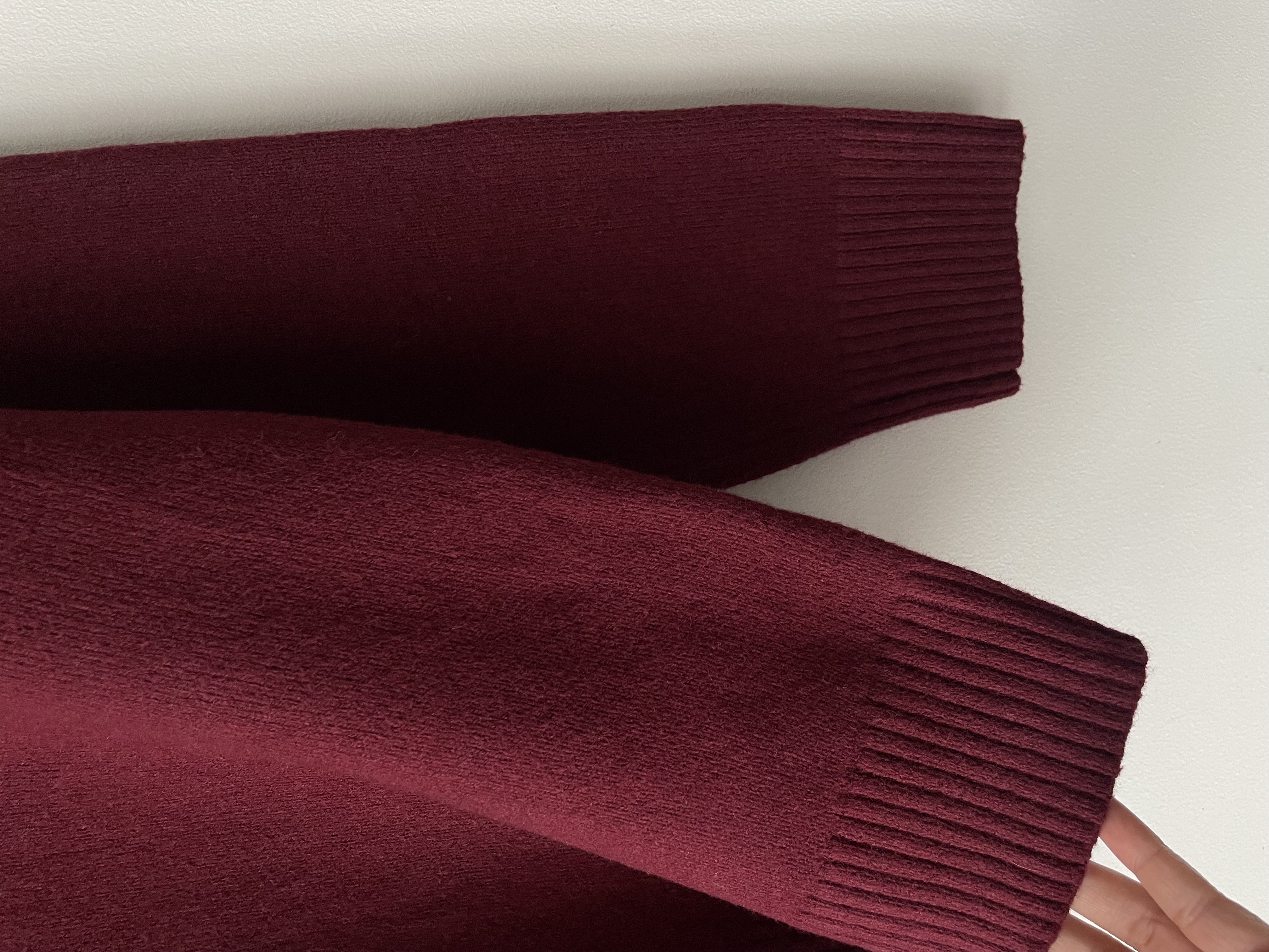 Sweater burdeo. Talla: S oversized (M) 3