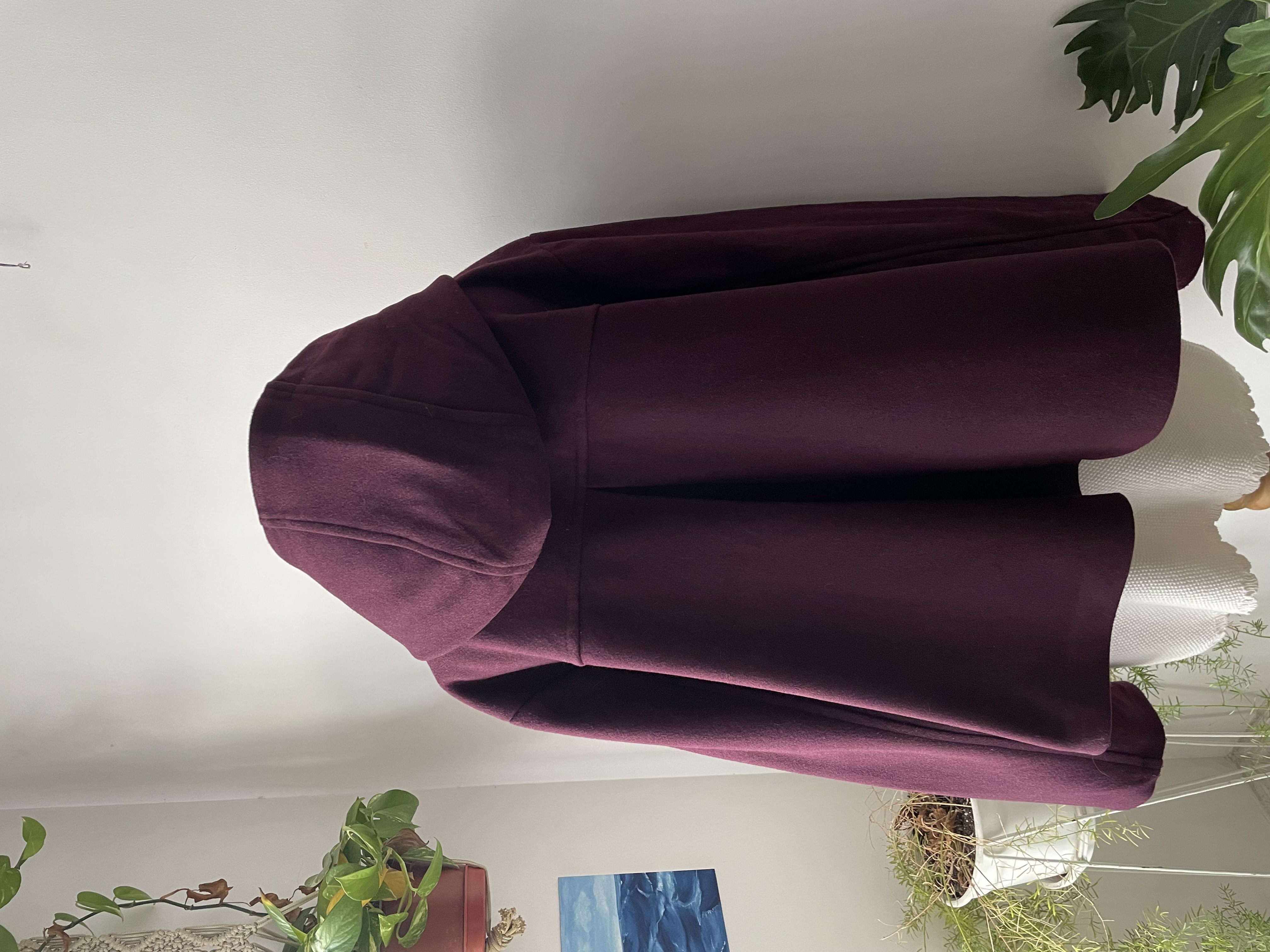 Abrigo ciruela. Talla: 2XL 7