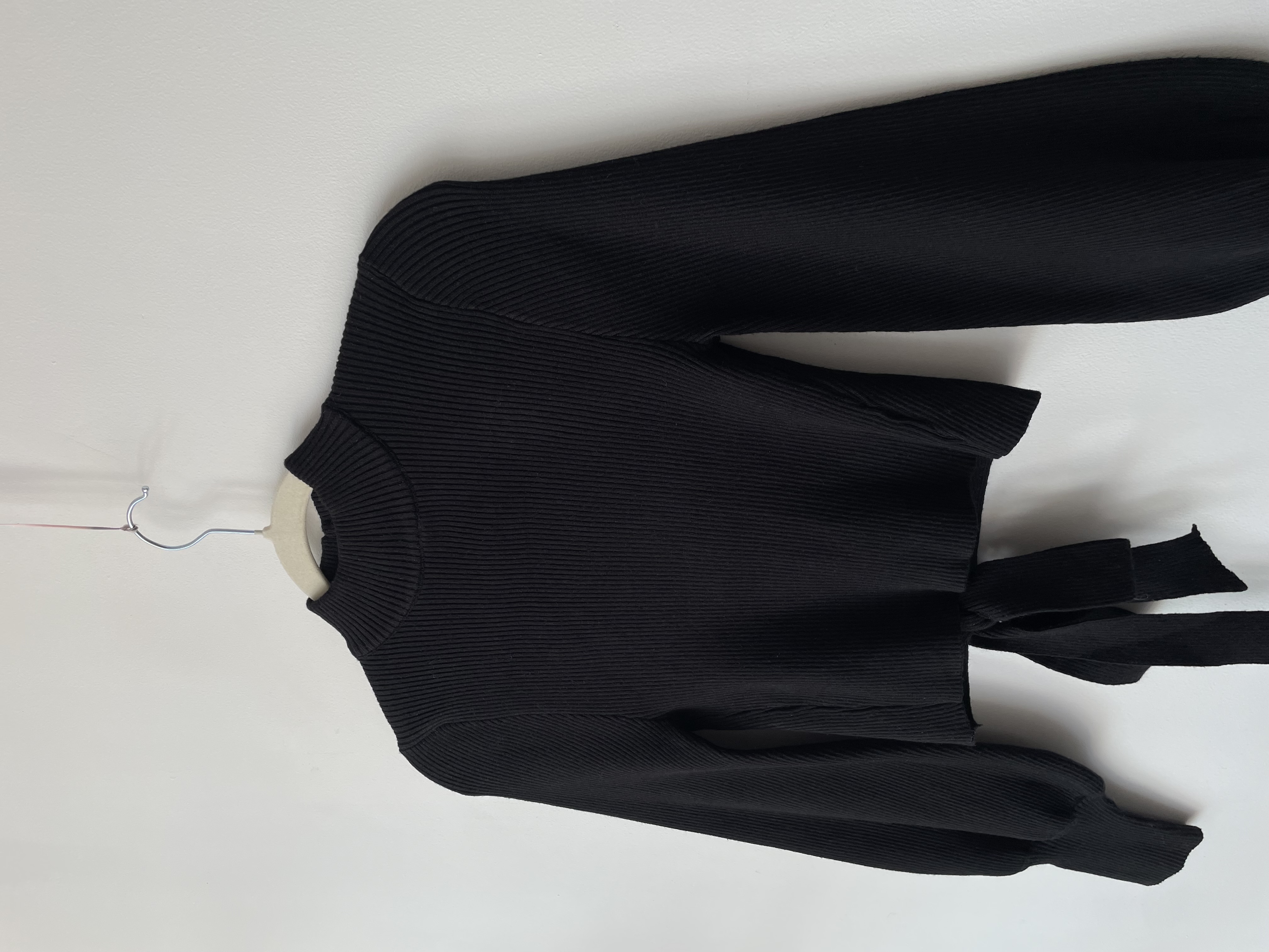 Sweater lazo. Talla: XS/S 2