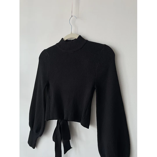 Sweater lazo. Talla: XS/S