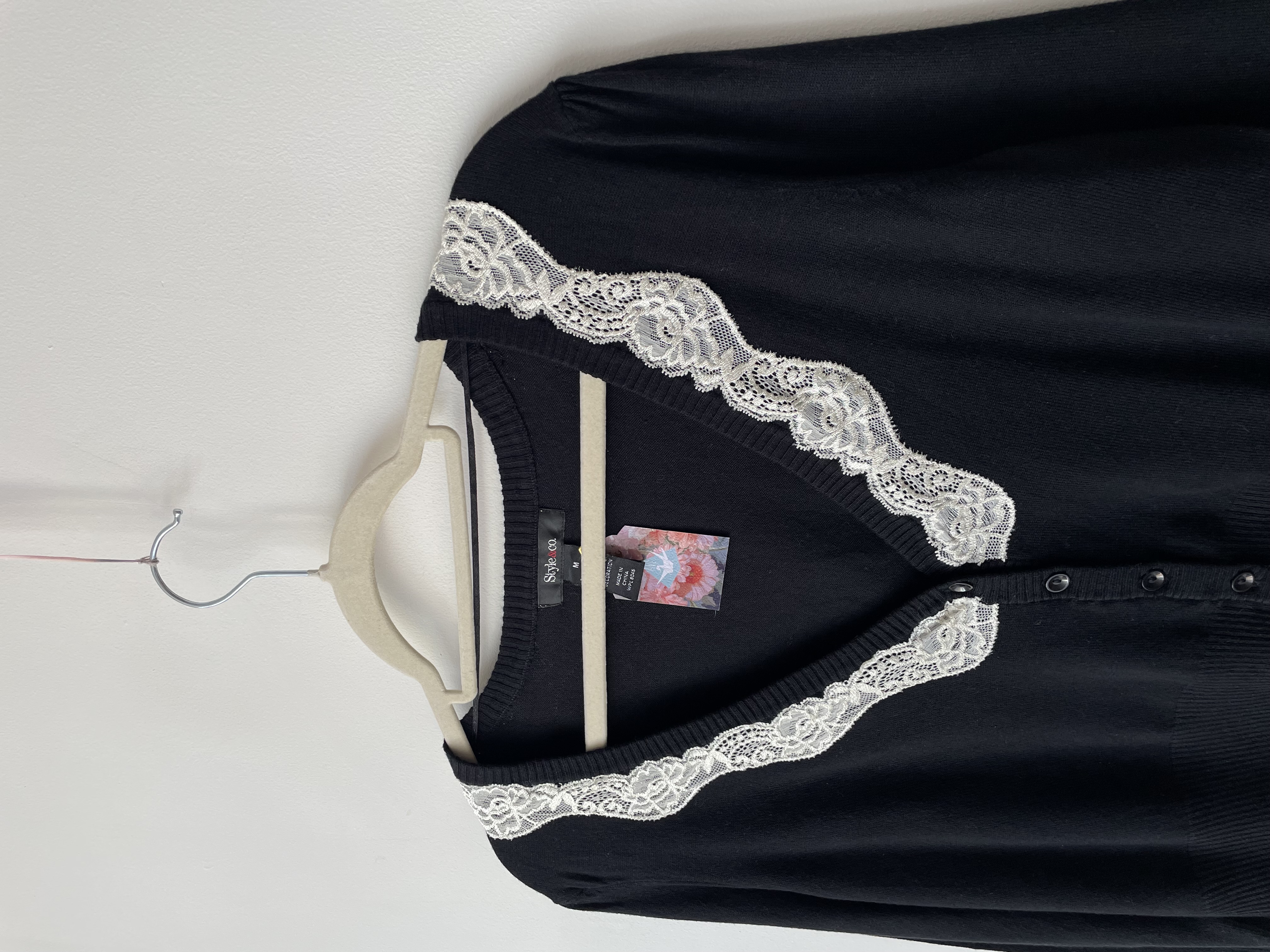 Cardigan encaje. Talla: M 2