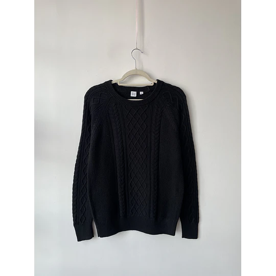 Sweater trenzado negro. Talla: M