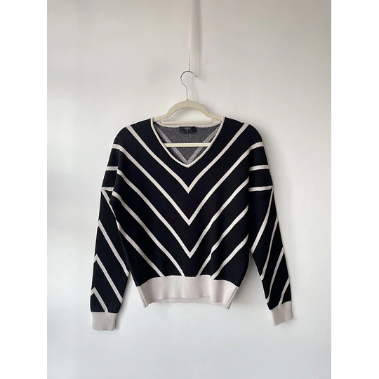 Sweater rayas. Talla: S