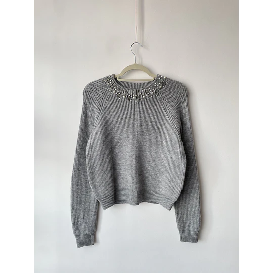 Sweater perlas. Talla: M