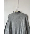 Sweater gris. Talla: L oversized  2