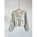 Sweater floreado. Talla: M 1