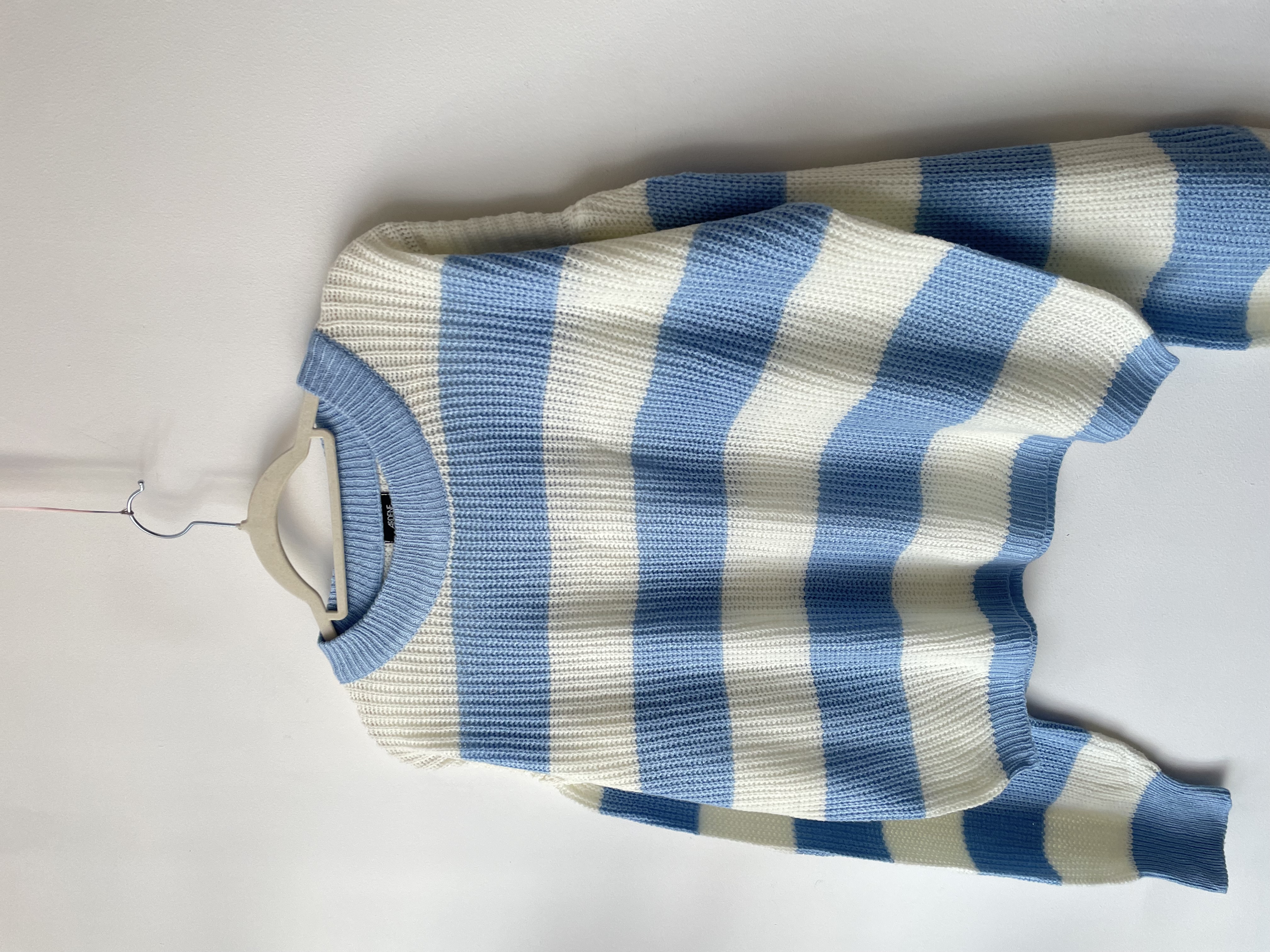 Sweater celeste rayas. Talla: XS oversized (XL) 2