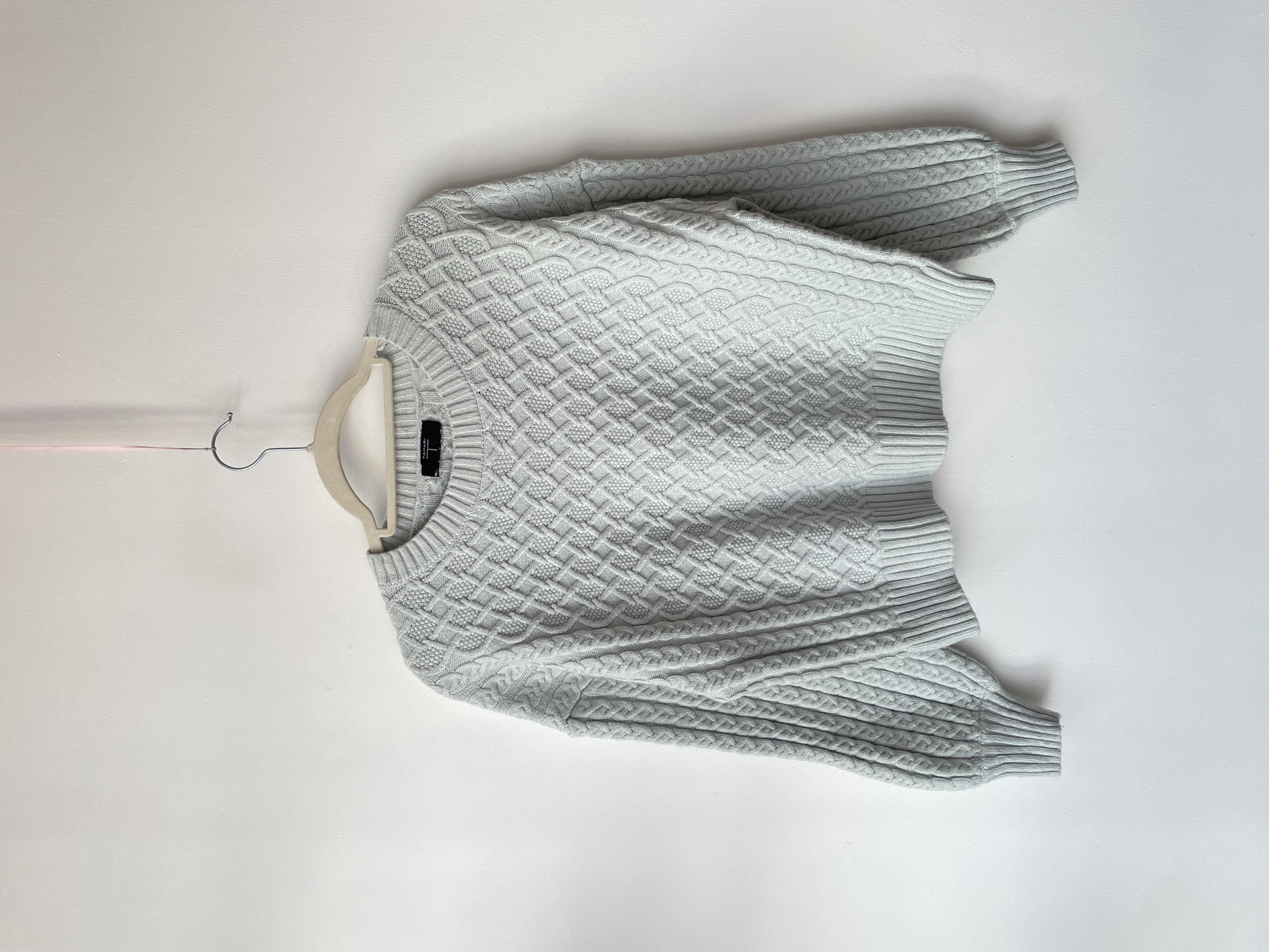 Sweater verde agua. Talla: M  1