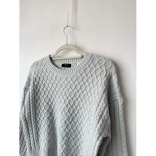 Sweater verde agua. Talla: M 