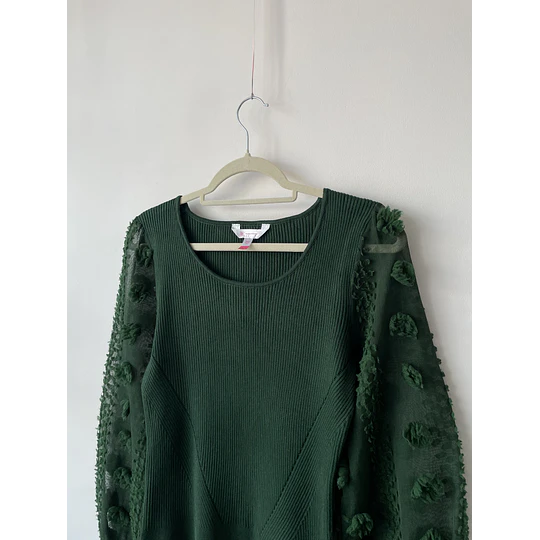 Sweater globo. Talla: L ceñido