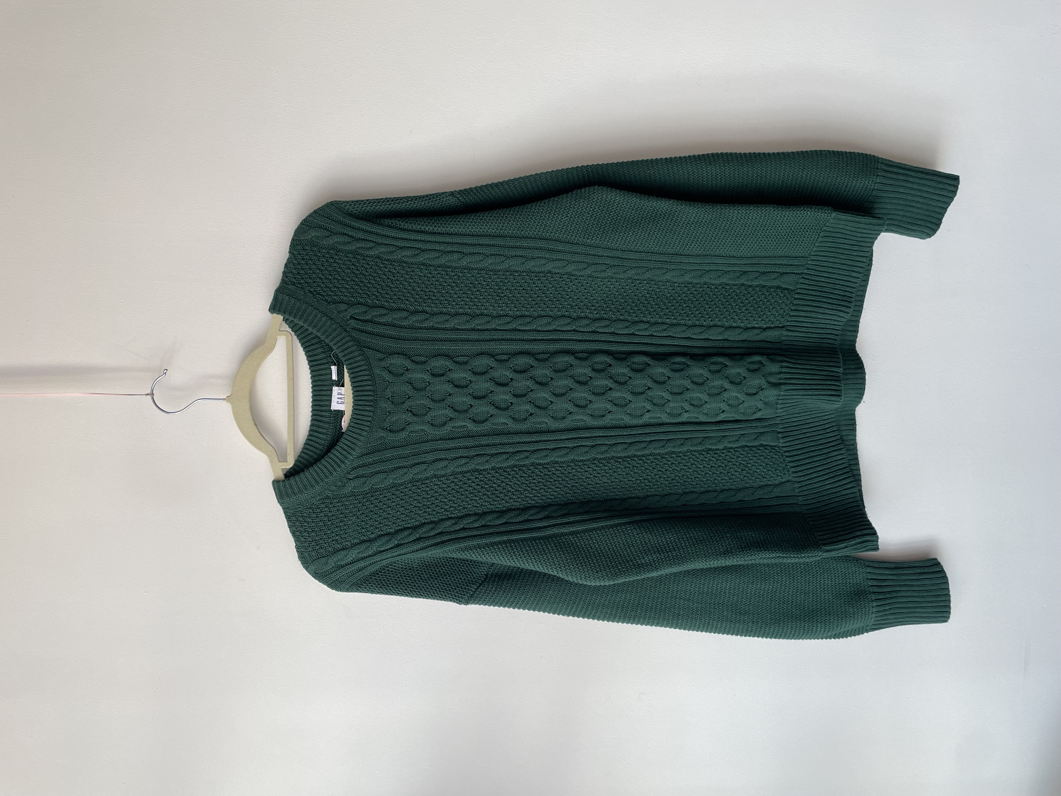 Sweater trenzado verde. Talla: M grande 1