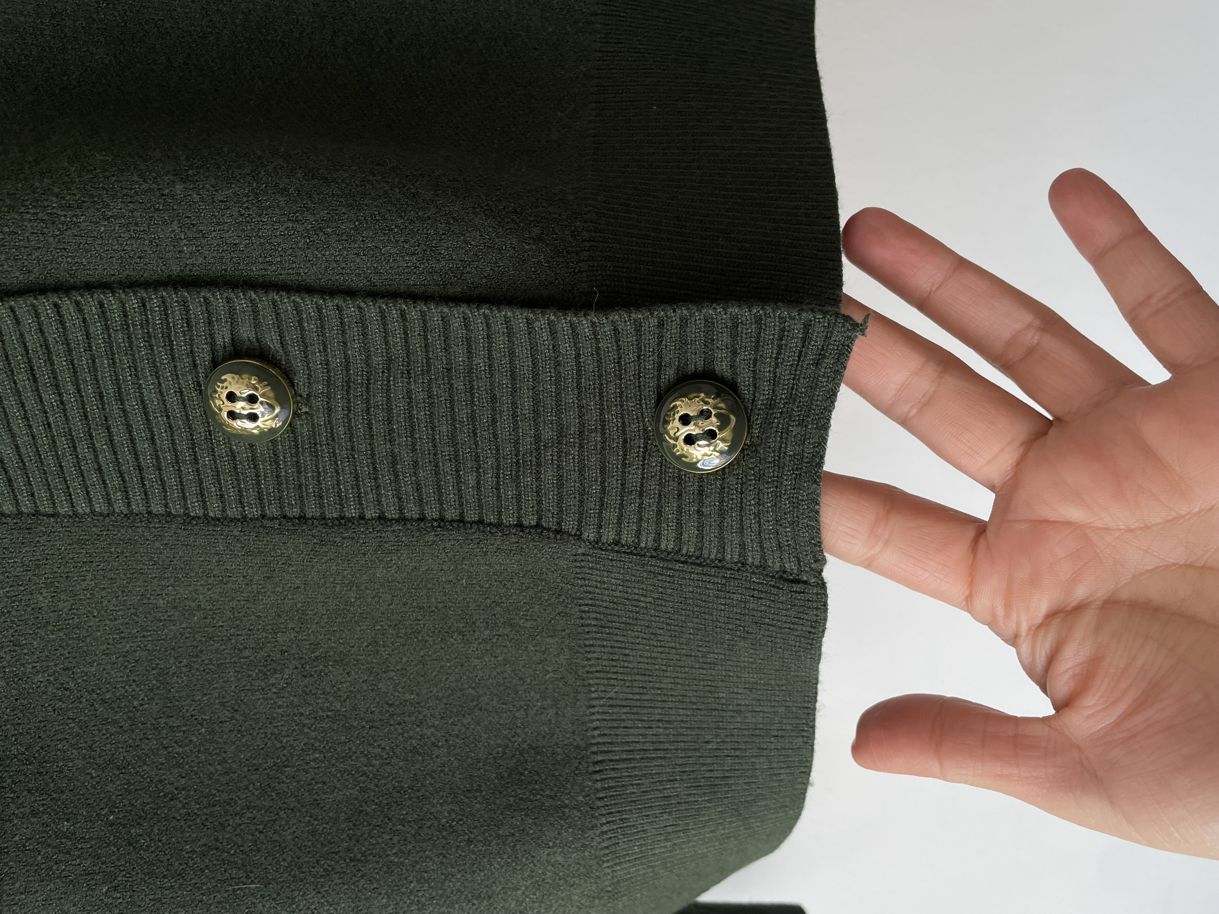 Cardigan verde. Talla: M  3