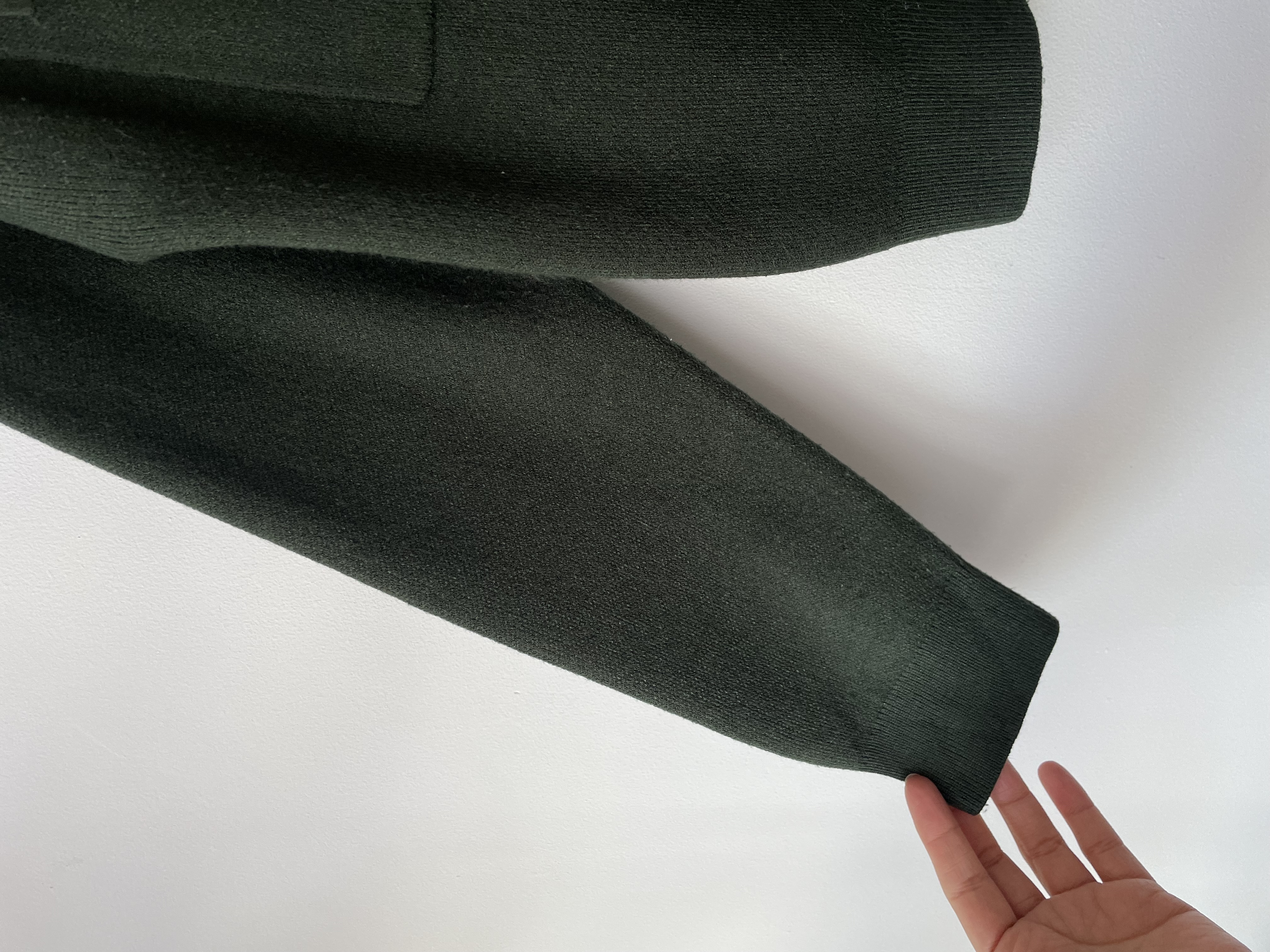 Cardigan verde. Talla: M  4