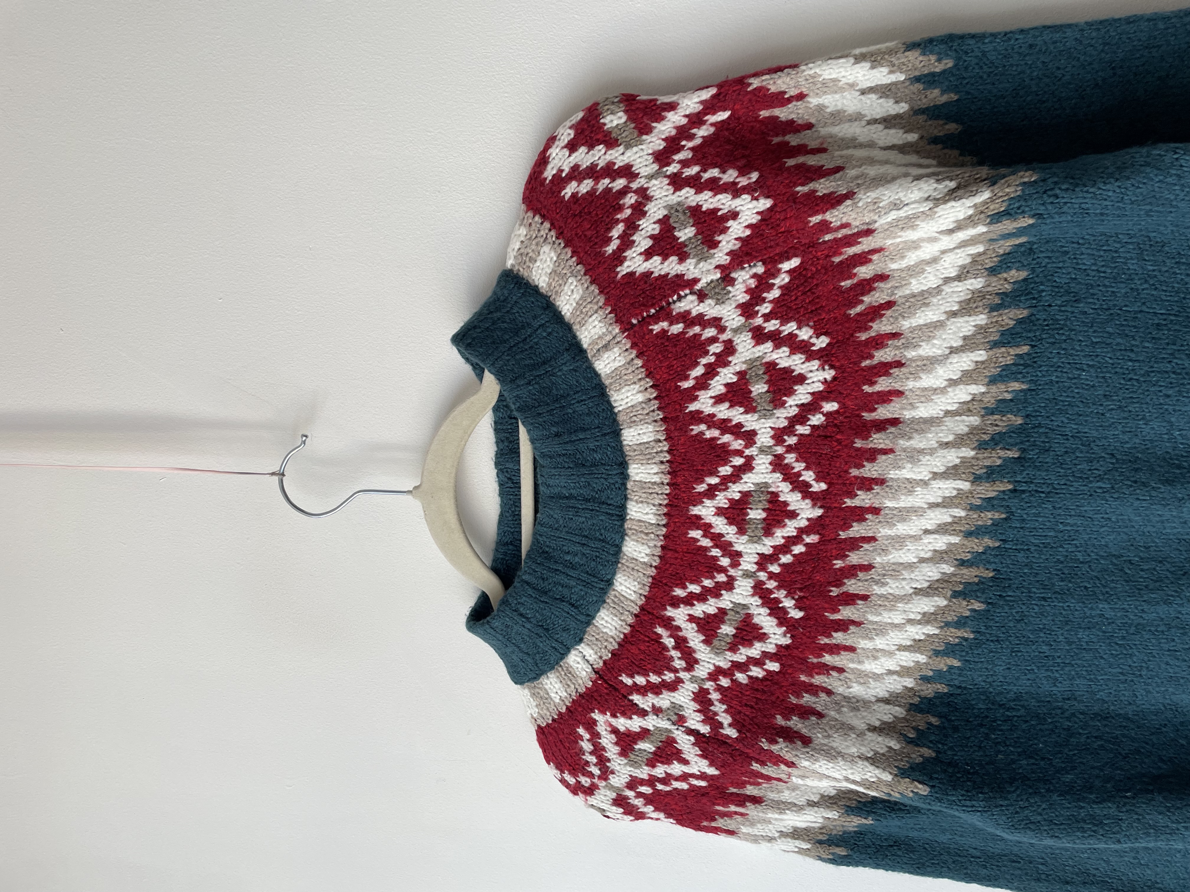 Sweater nordic. Talla: XS  2