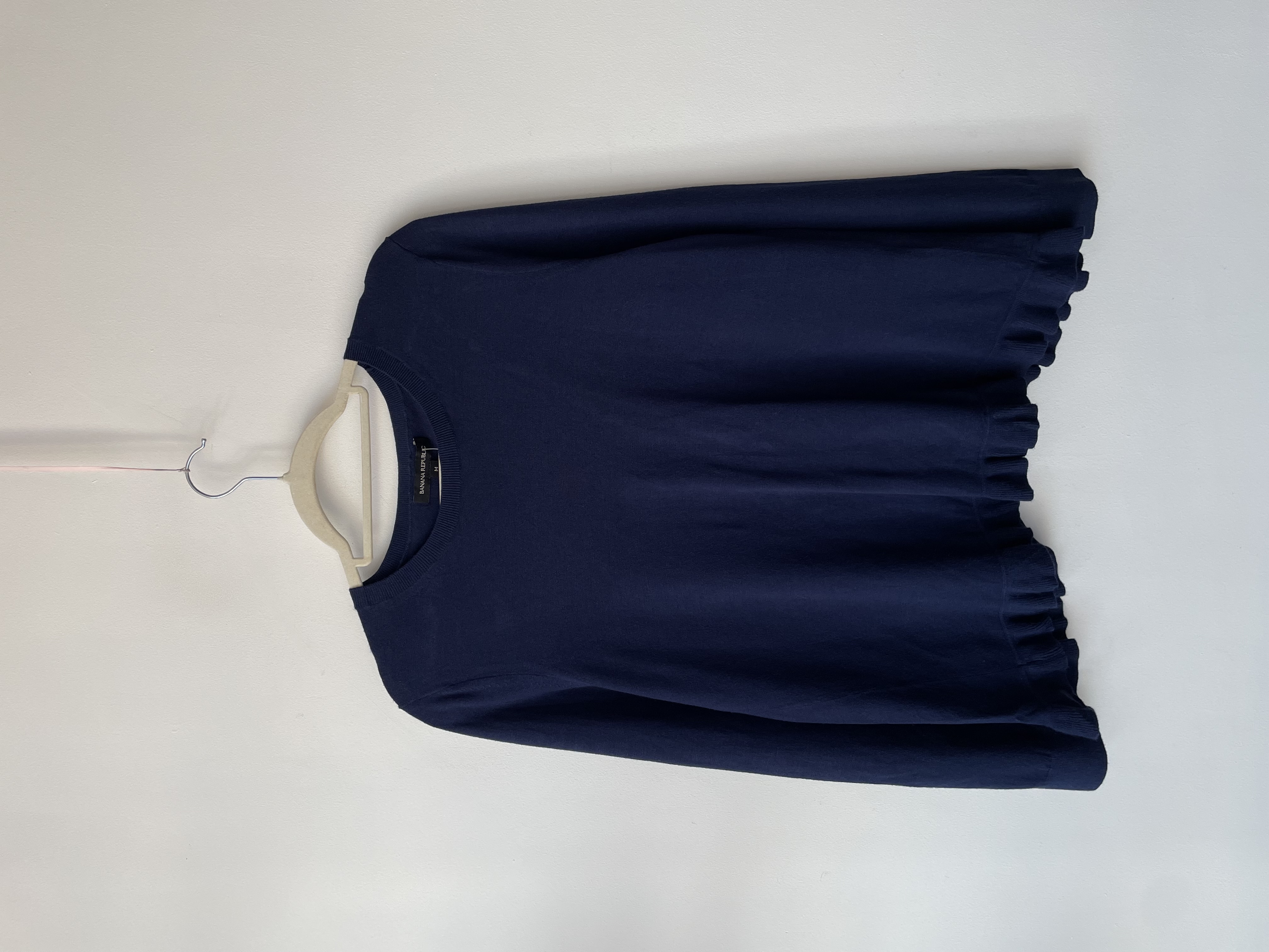 Sweater vuelos. Talla: M  1