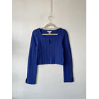 Sweater azul. Talla: M chico (S/M) 1