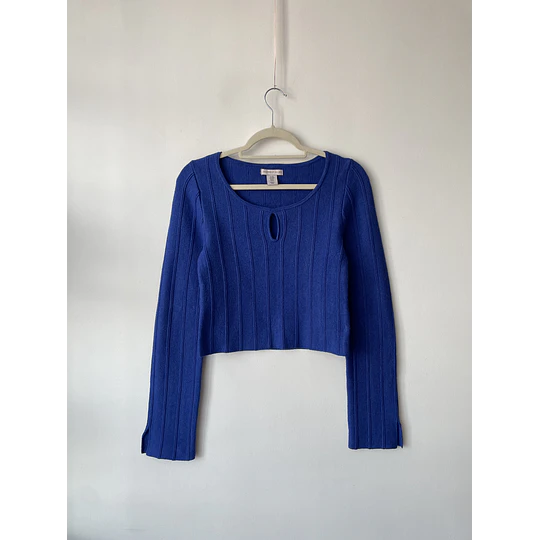 Sweater azul. Talla: M chico (S/M)