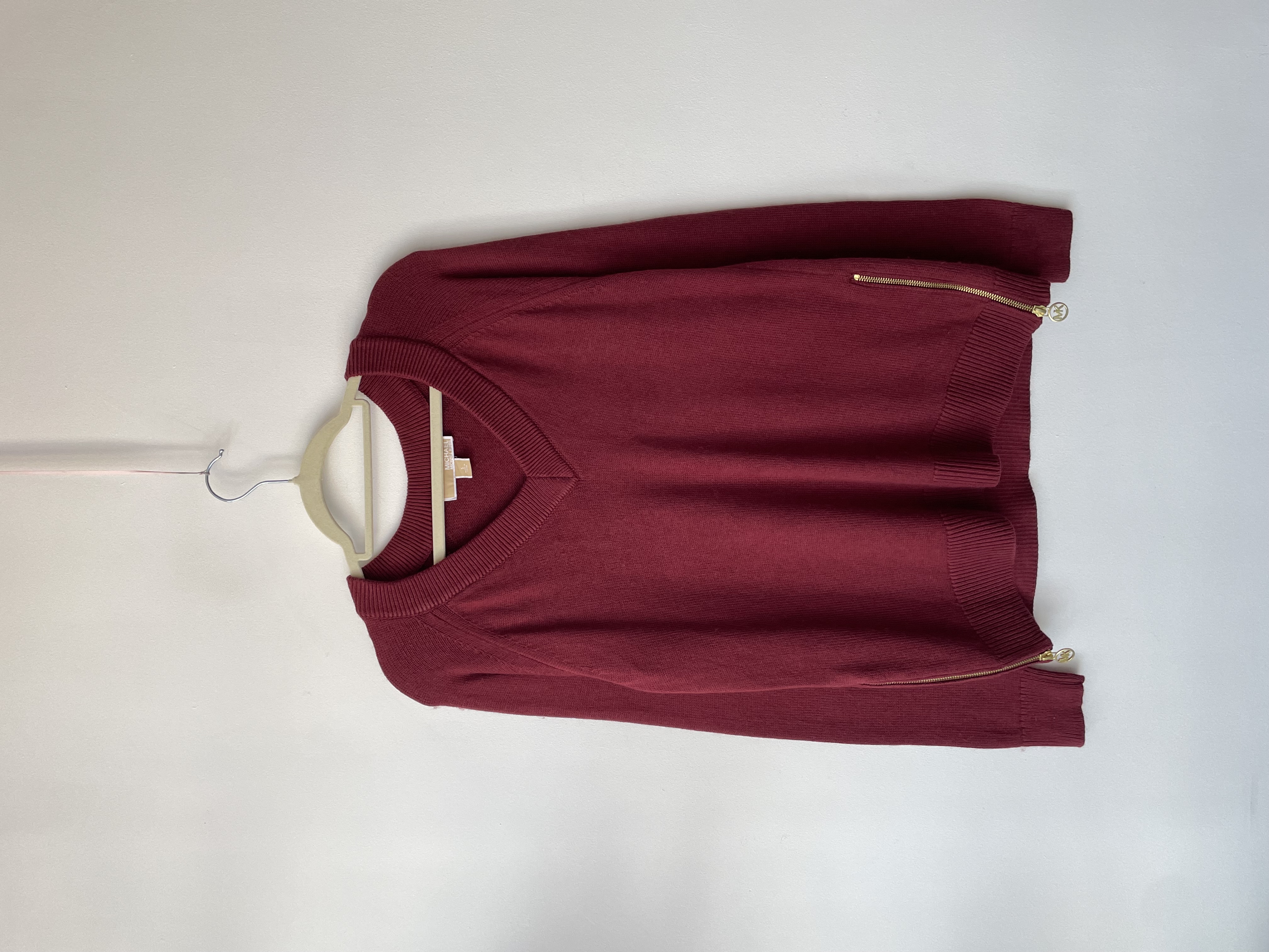 Sweater vino. Talla: S grande (M)  1