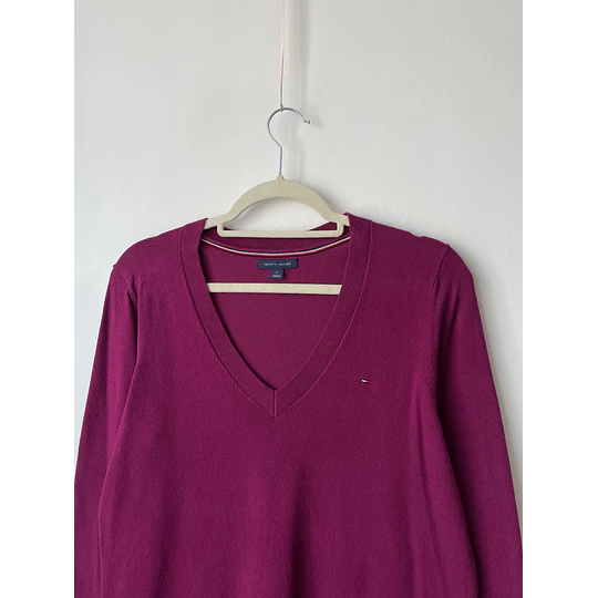 Sweater magenta. Talla: M