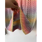 Sweater arcoíris. Talla: XS 4