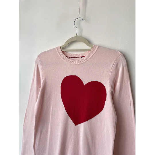 Sweater corazón. Talla: S
