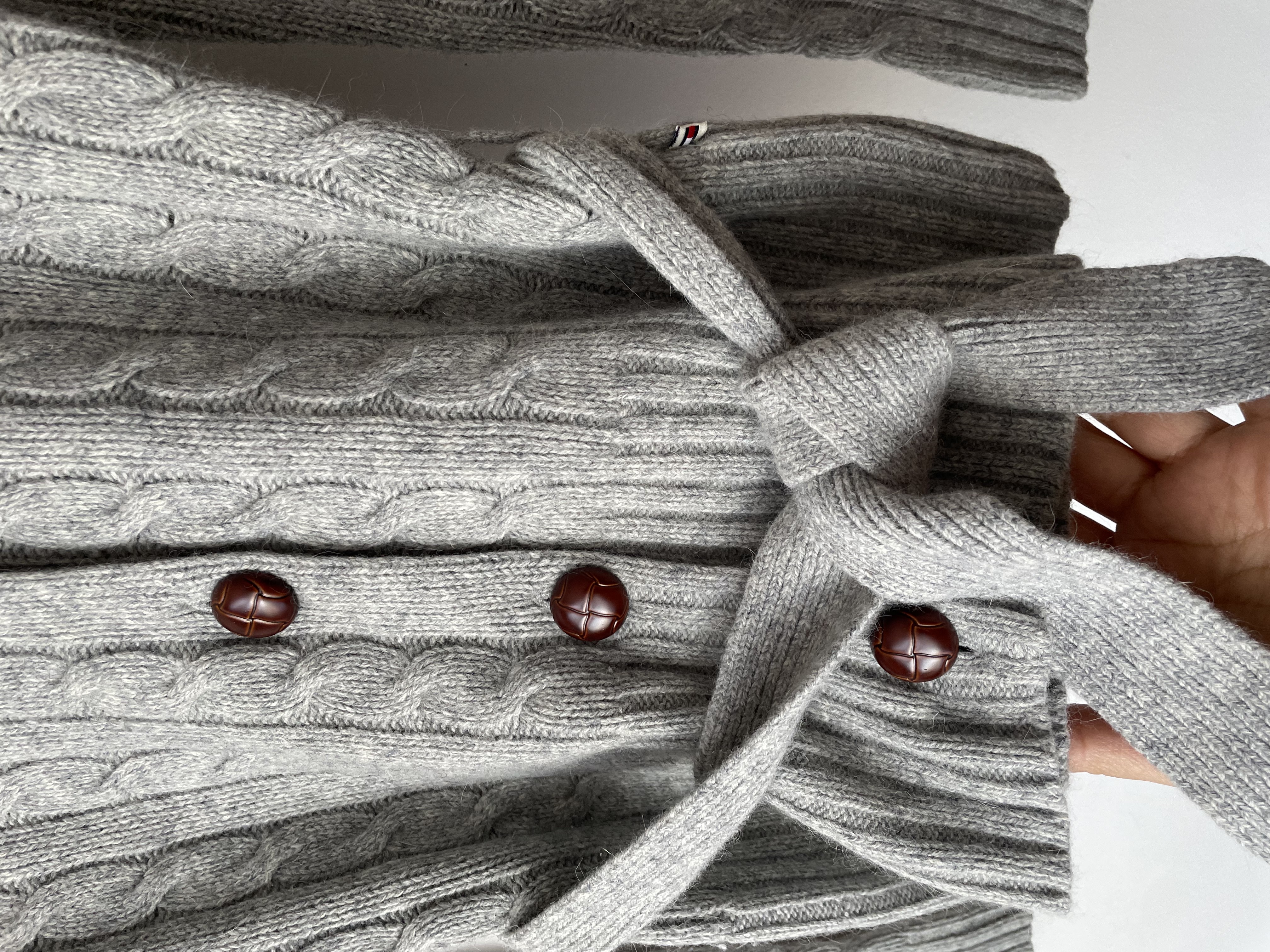 Cárdigan gris Tommy fibras naturales. Talla: XS 3