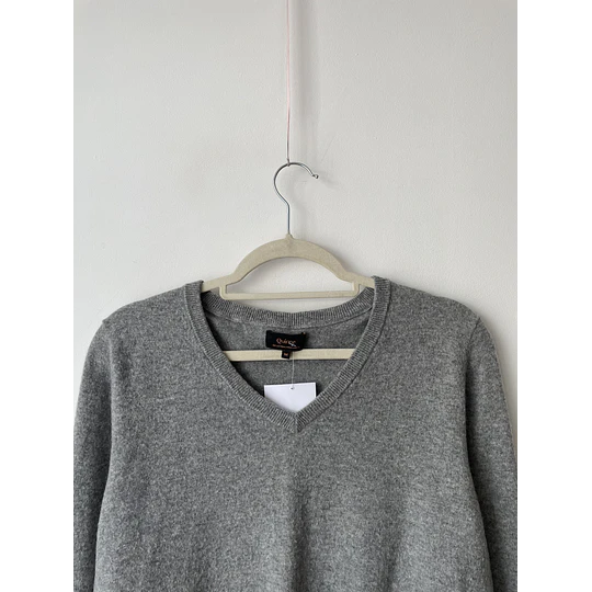 Sweater gris Cachemir. Talla: M