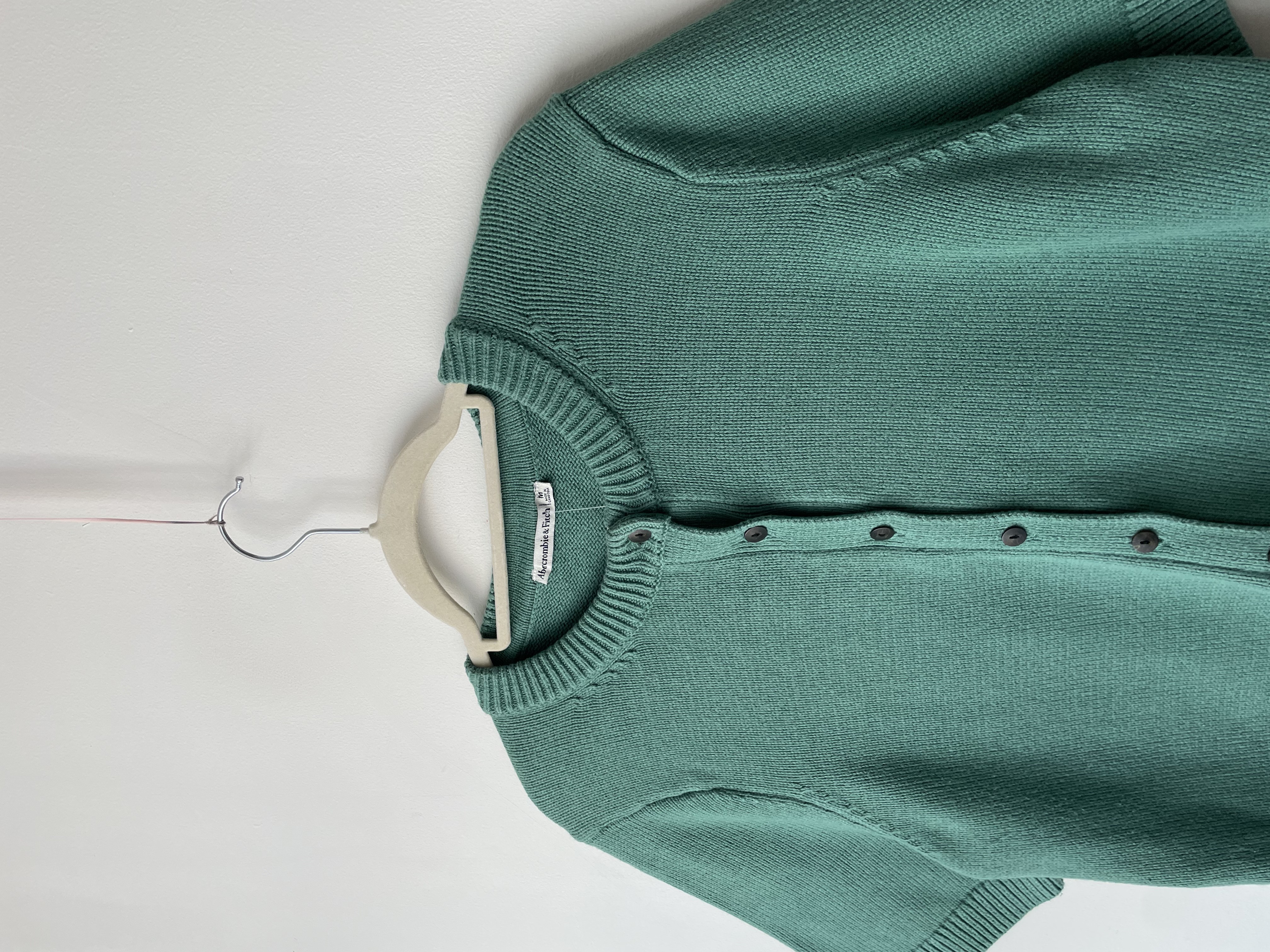 Polera verde algodón. Talla: M 2