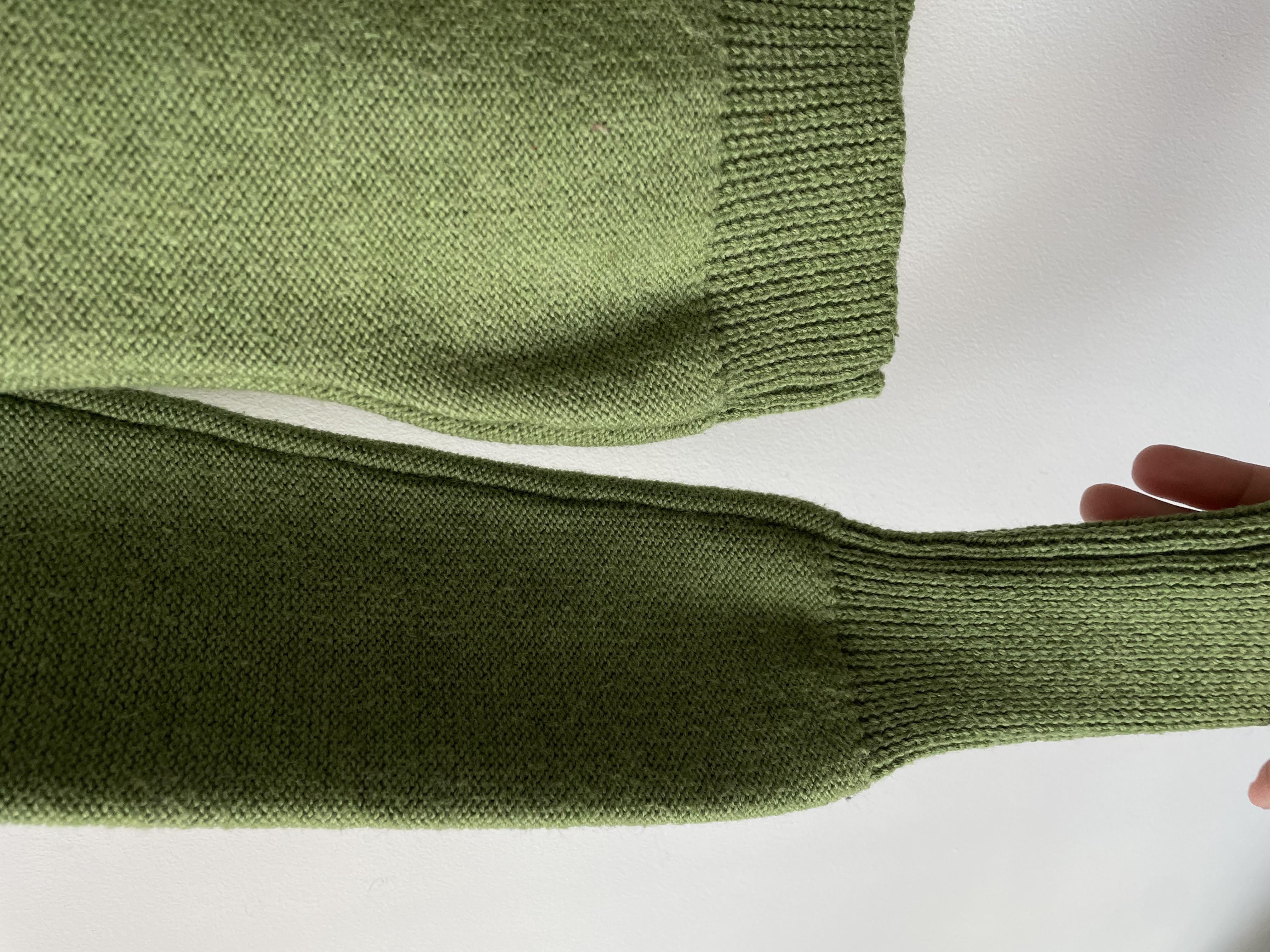 Sweater pistacho Lana Merino. Talla: S 3