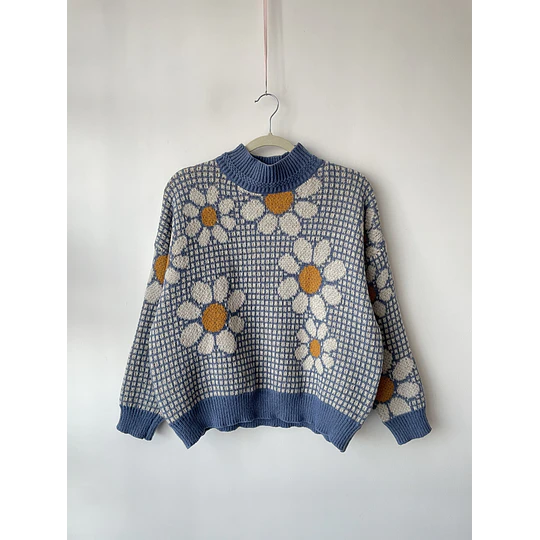 Sweater flores. Talla: M
