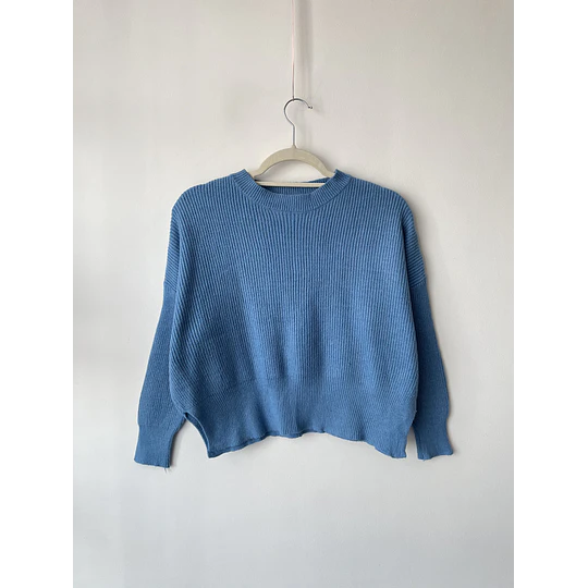 Sweater celeste petróleo. Talla: S