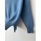 Sweater celeste petróleo. Talla: S 3