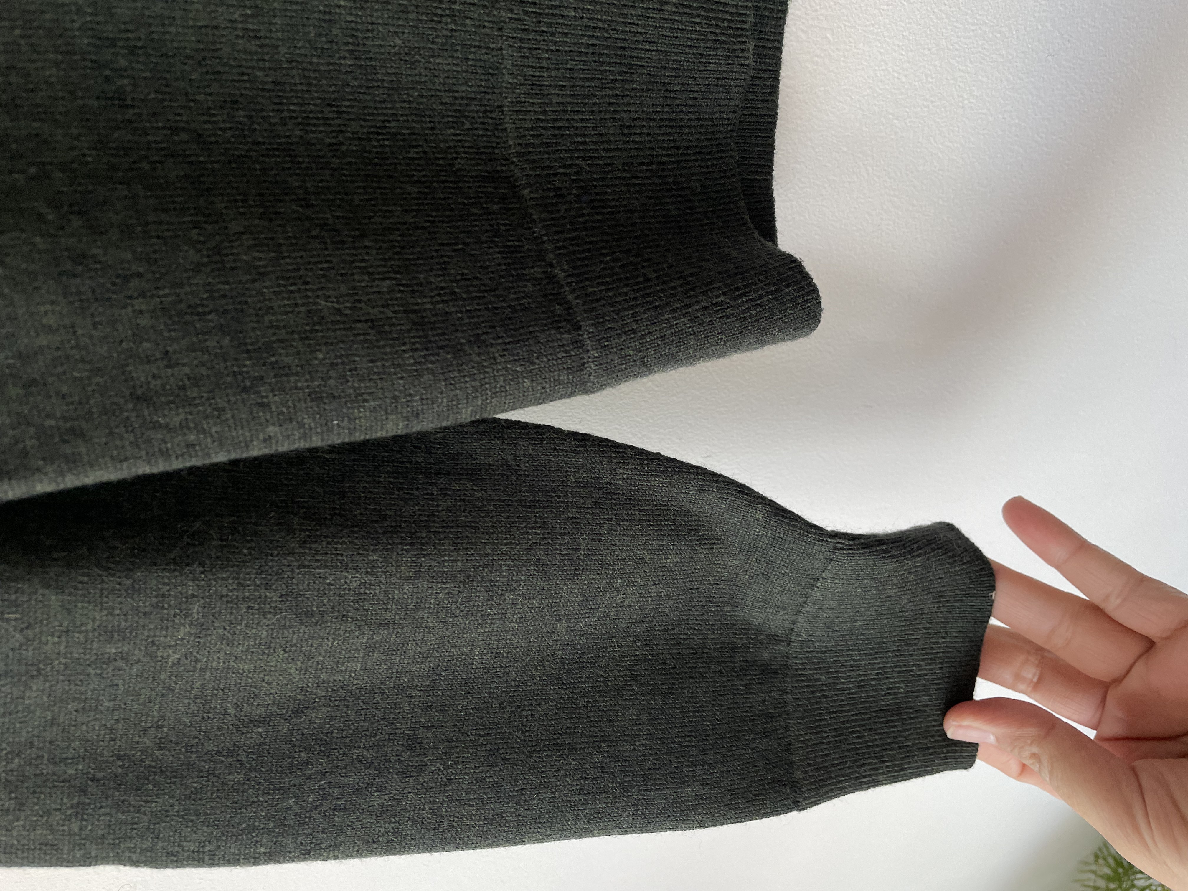 Sweater verde lana Merino. Talla: XXS 4