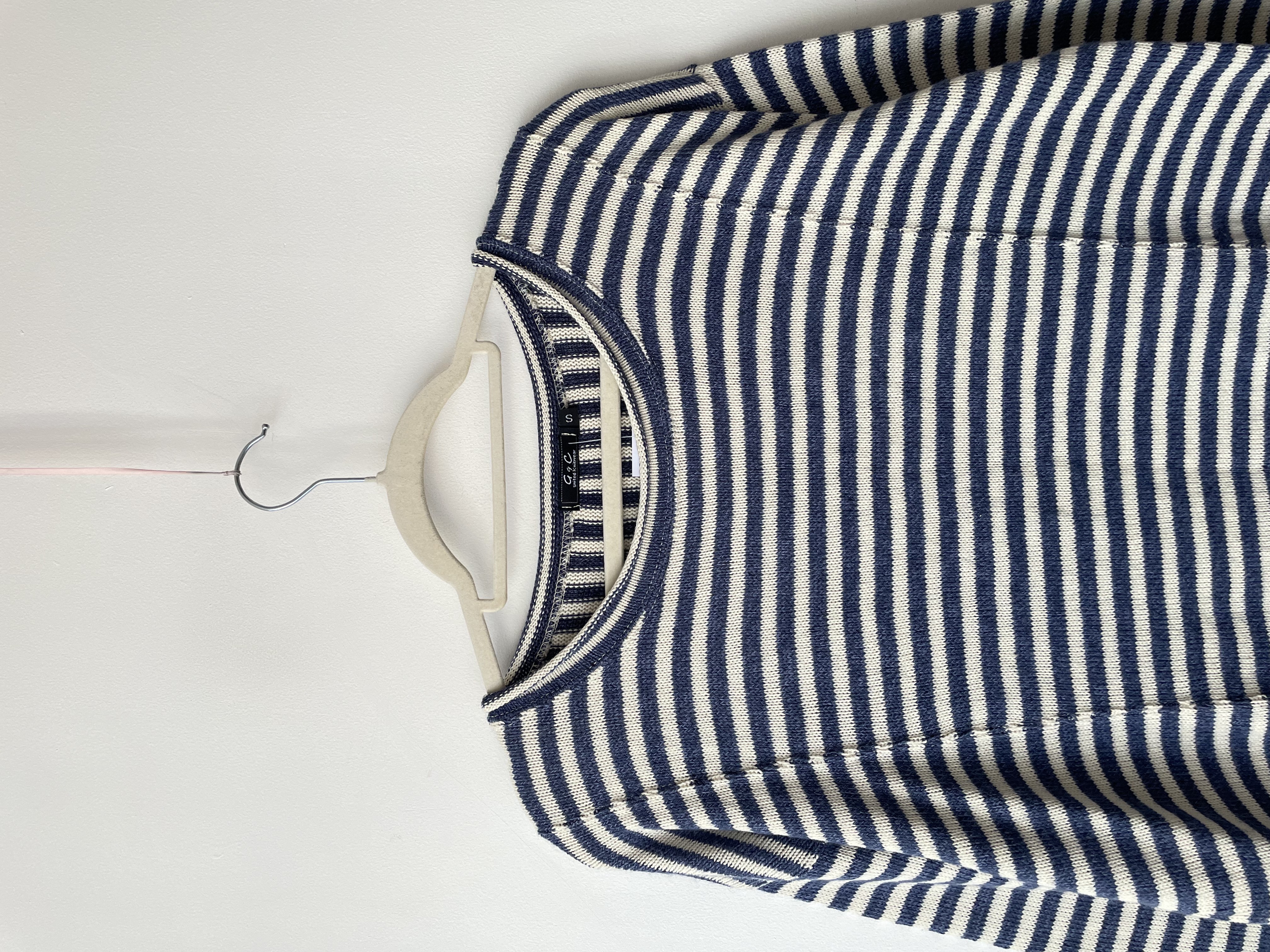 Sweater largo, líneas. Talla: S Oversized (M/L) 2