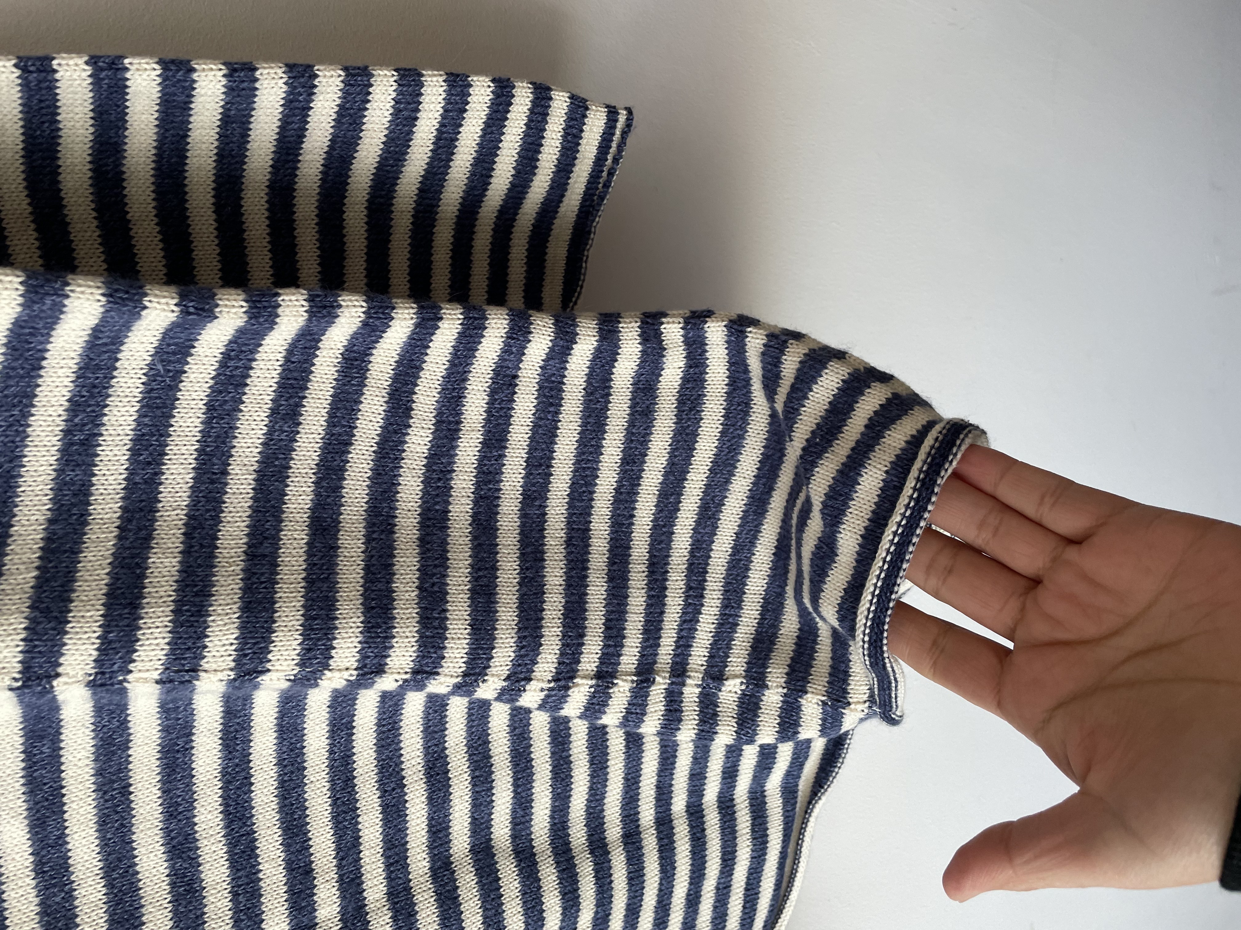 Sweater largo, líneas. Talla: S Oversized (M/L) 3