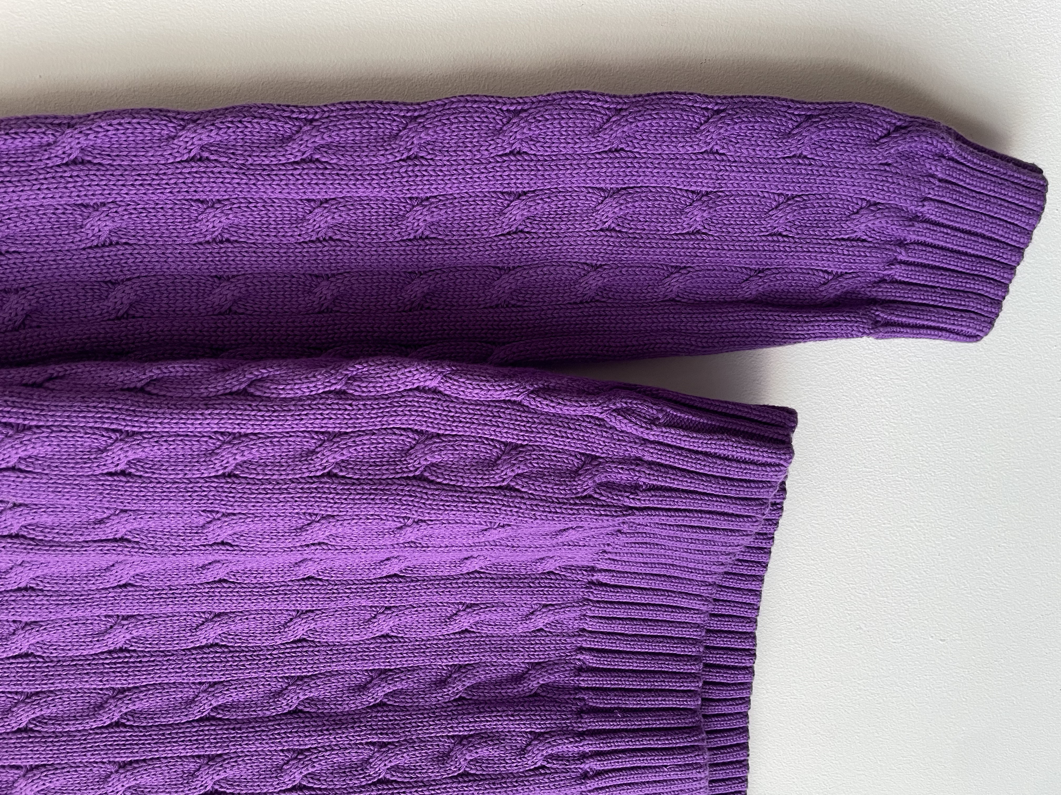 Sweater Polo morado. Talla: L (M/L) 3