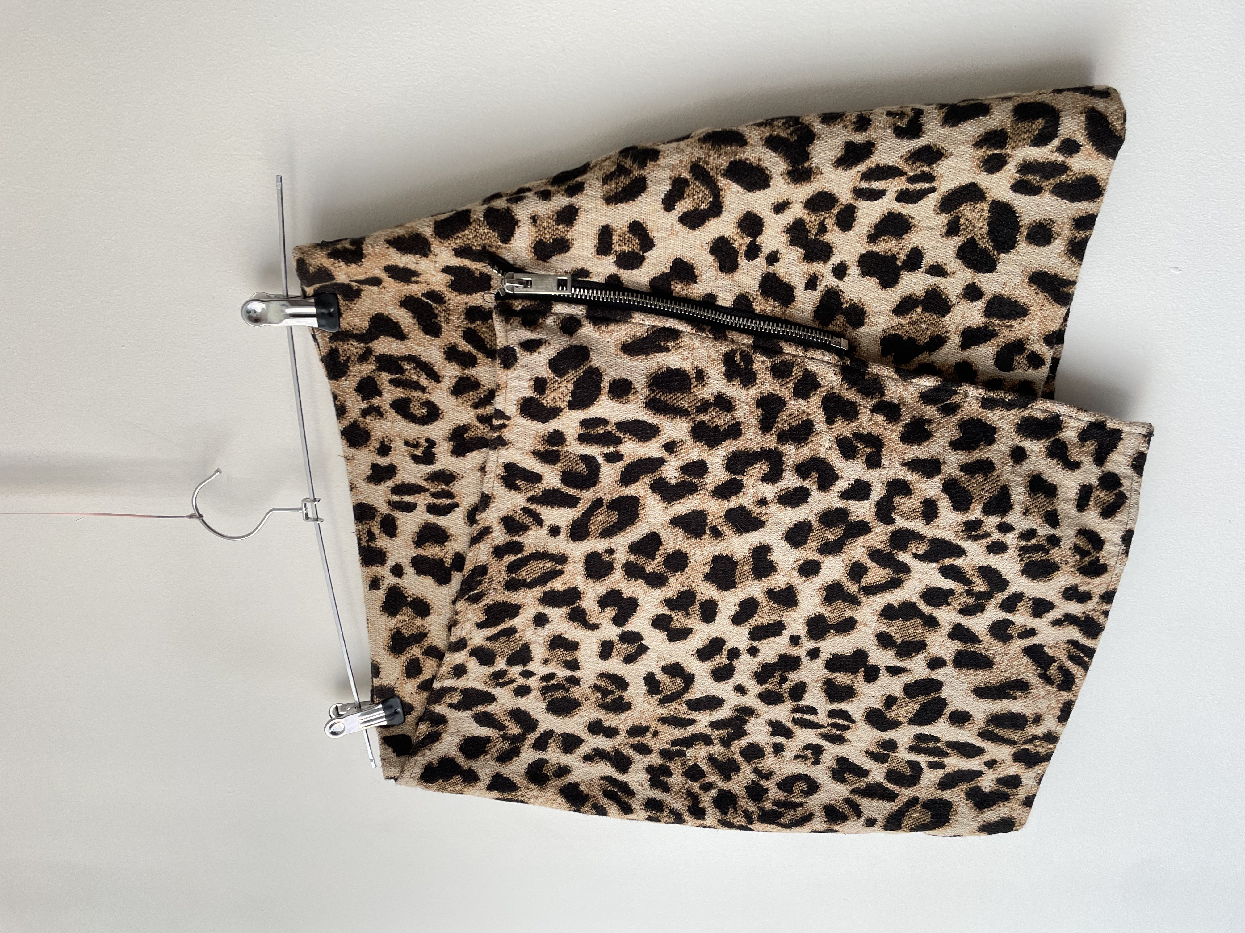 Falda leopardo. Talla: 38 2