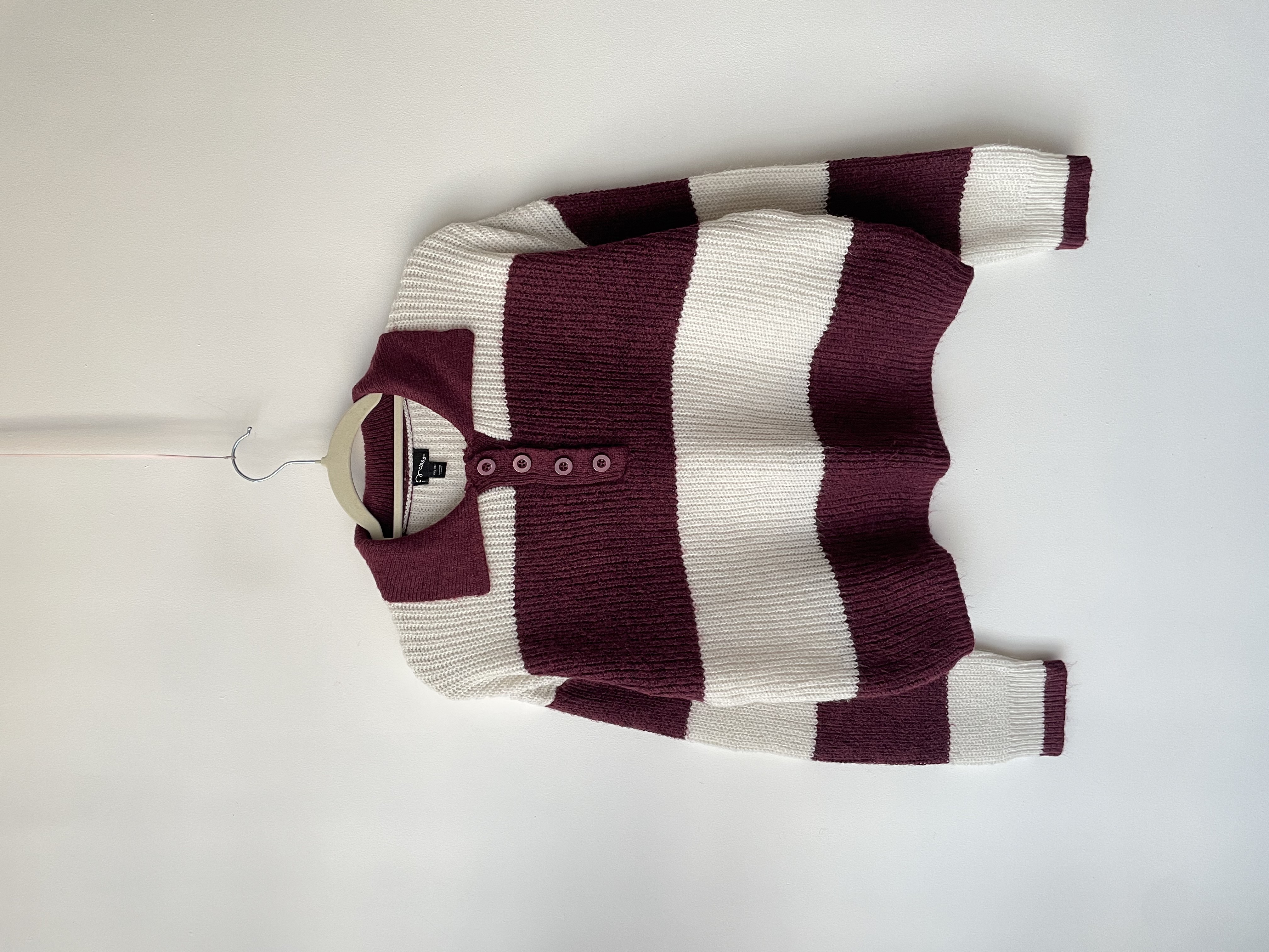 Sweater franjas. Talla: 2Xl niña (L)  1