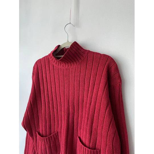 Sweater bolsillos. Talla: M 