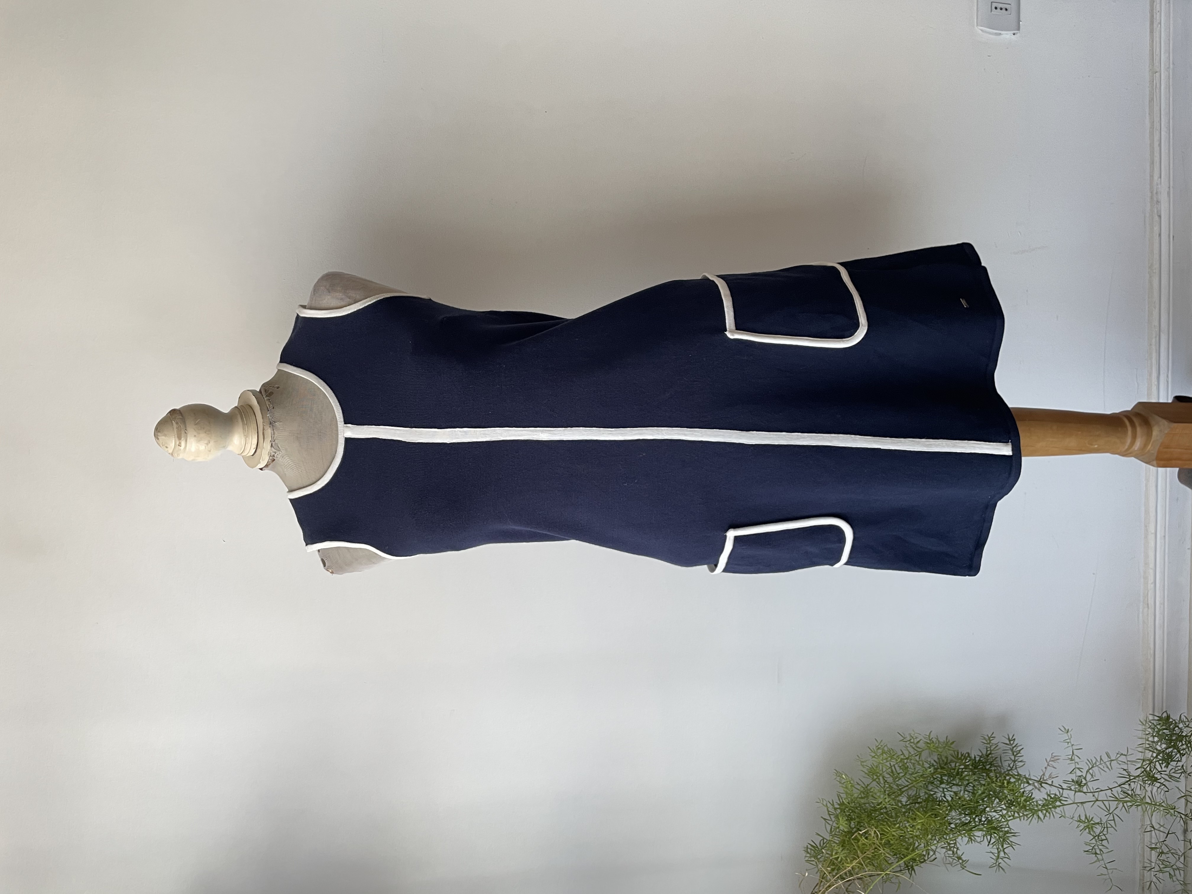 Vestido tommy. Talla: XS elasticado 1